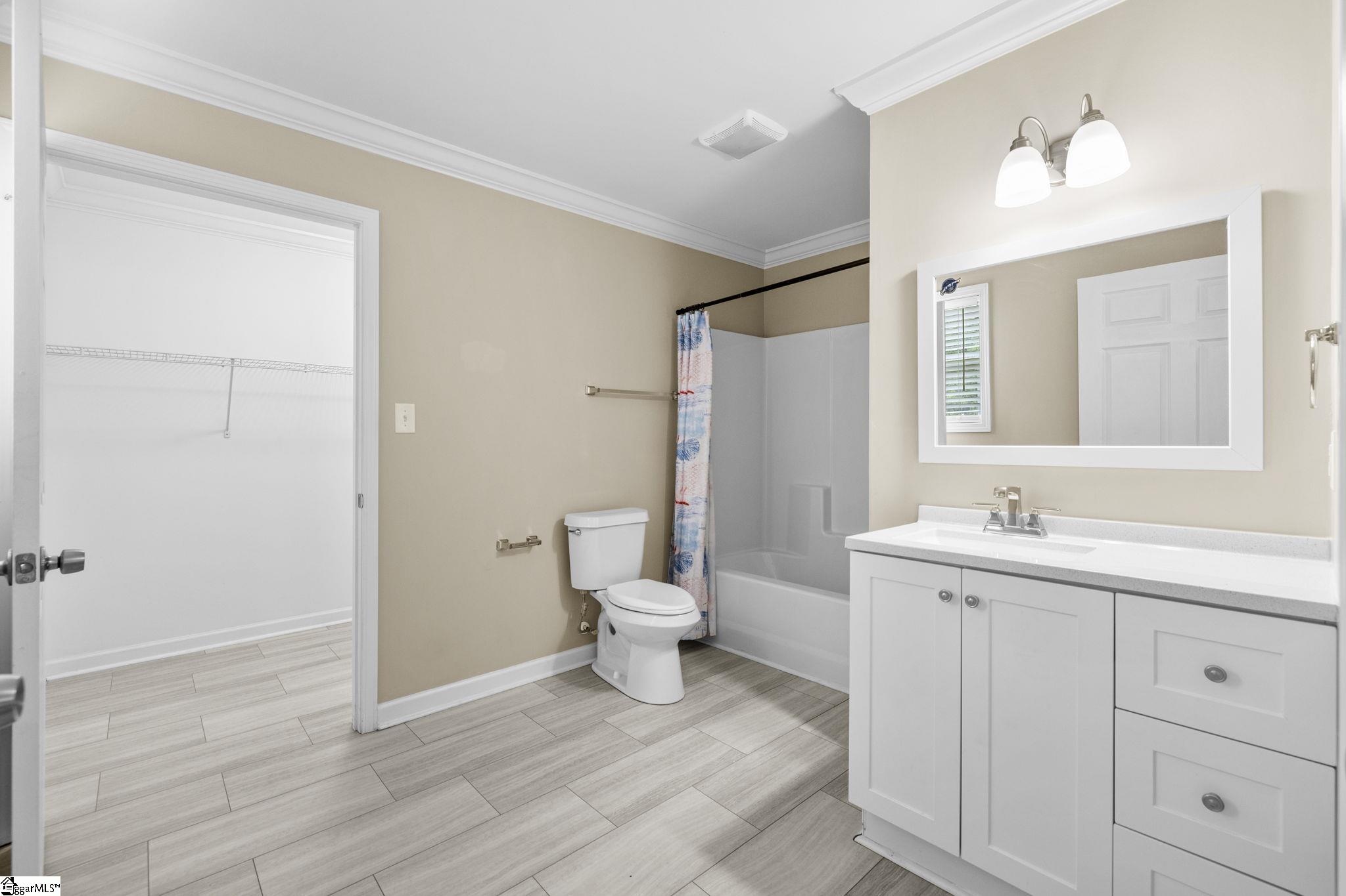 148 Bradley Drive Wellford, SC 29385