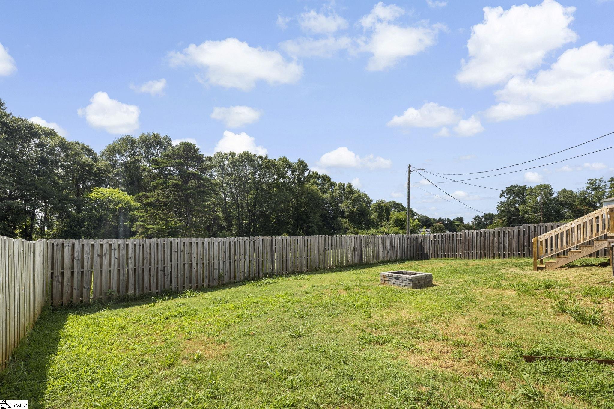 148 Bradley Drive Wellford, SC 29385