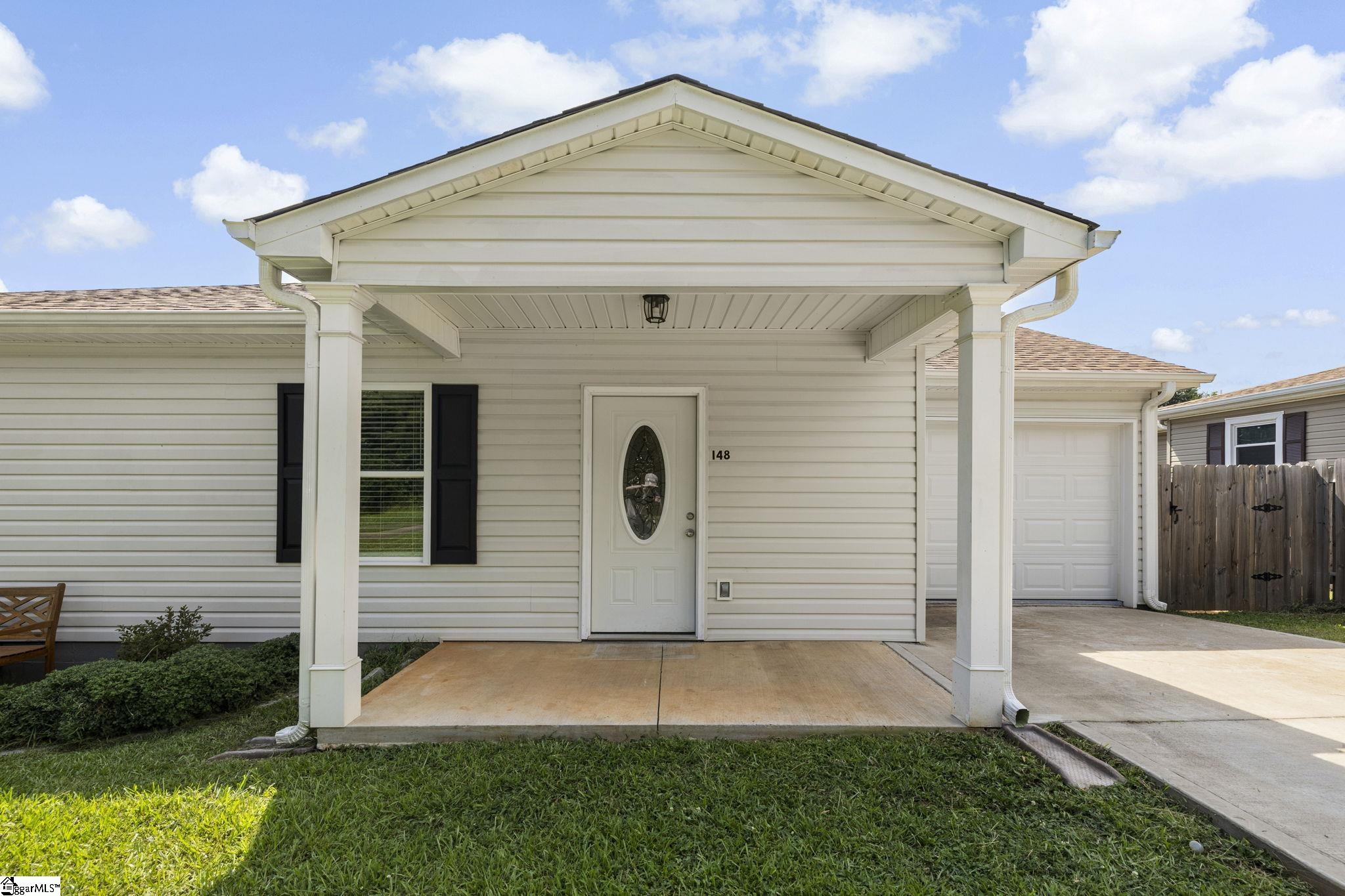 148 Bradley Drive Wellford, SC 29385