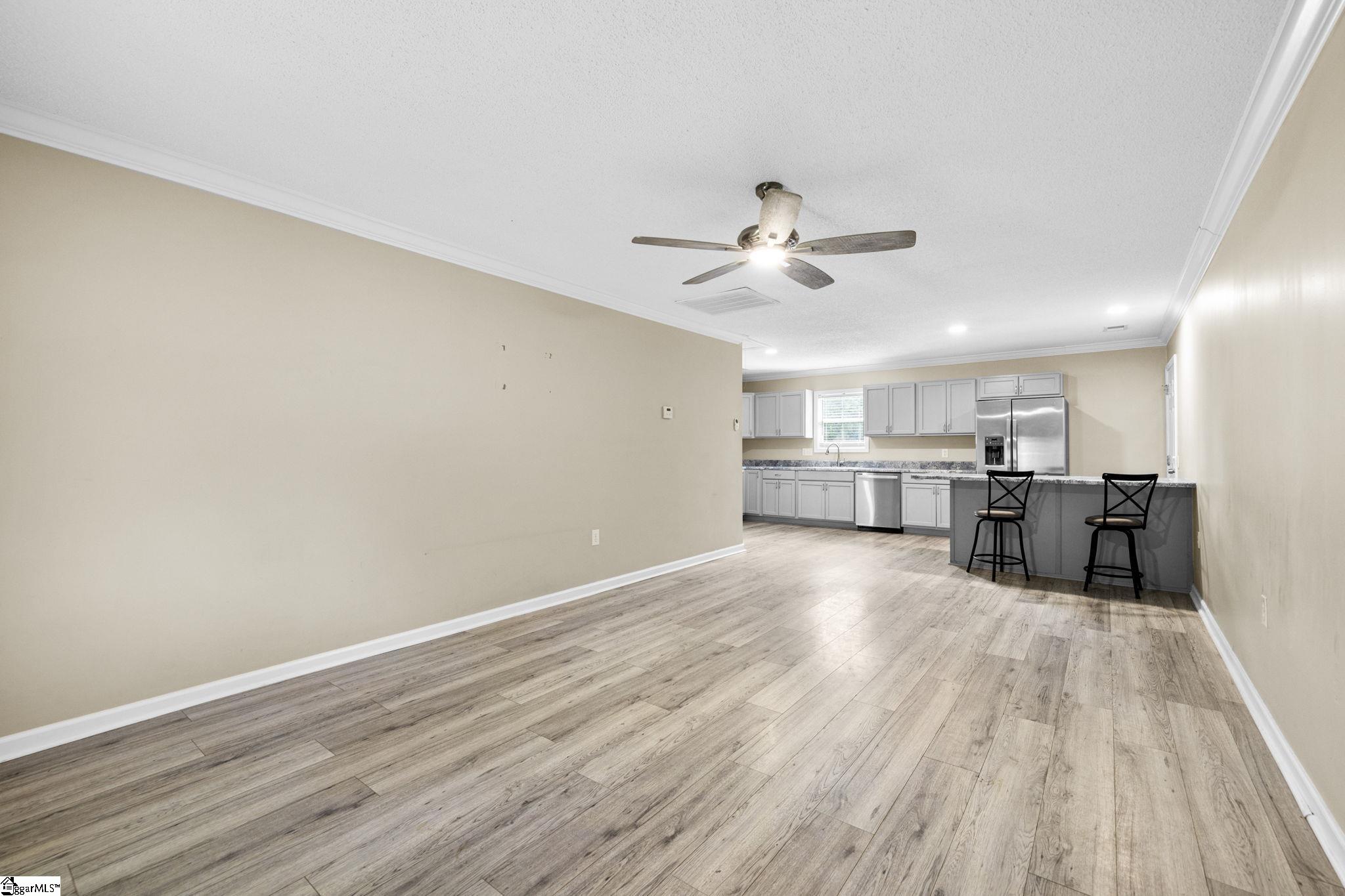 148 Bradley Drive Wellford, SC 29385