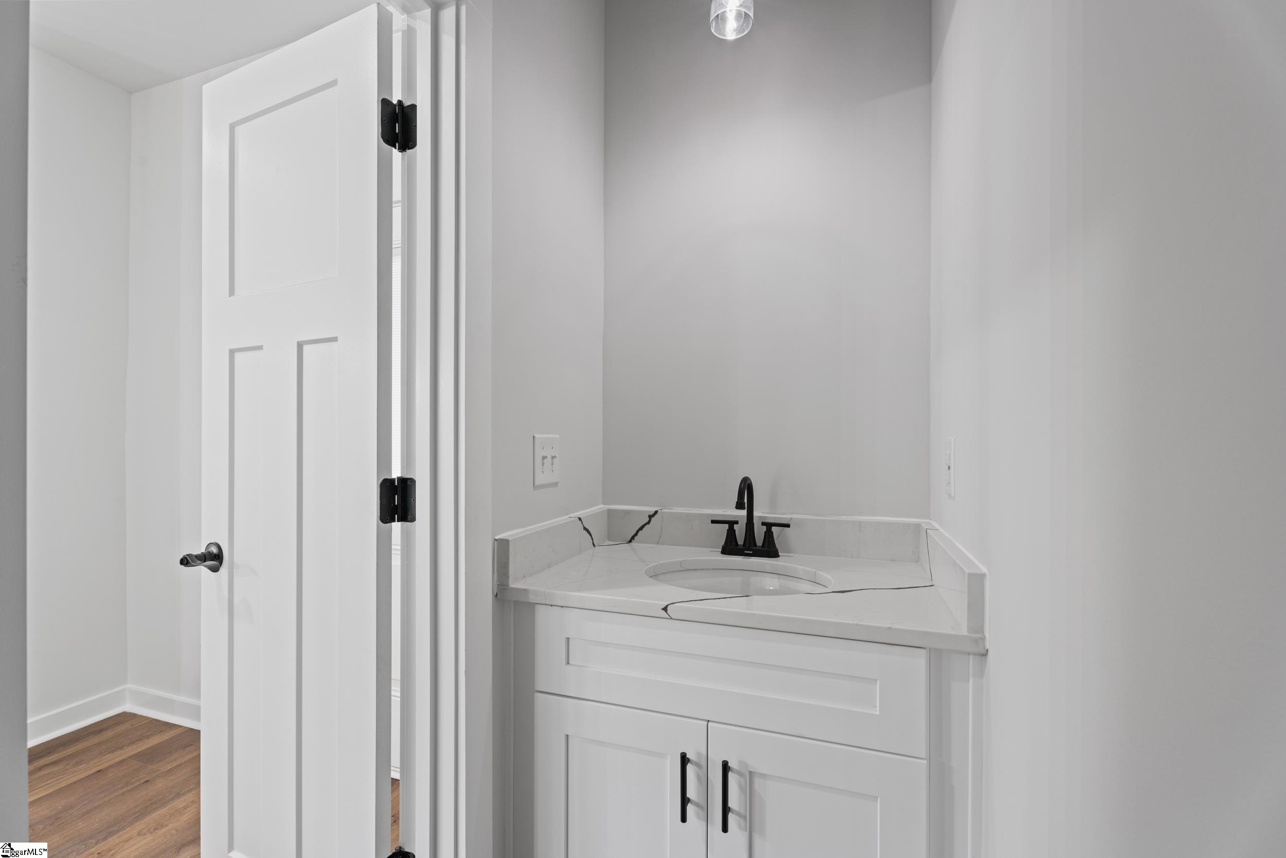 31 Gentry Street Greenville, SC 29611-4051