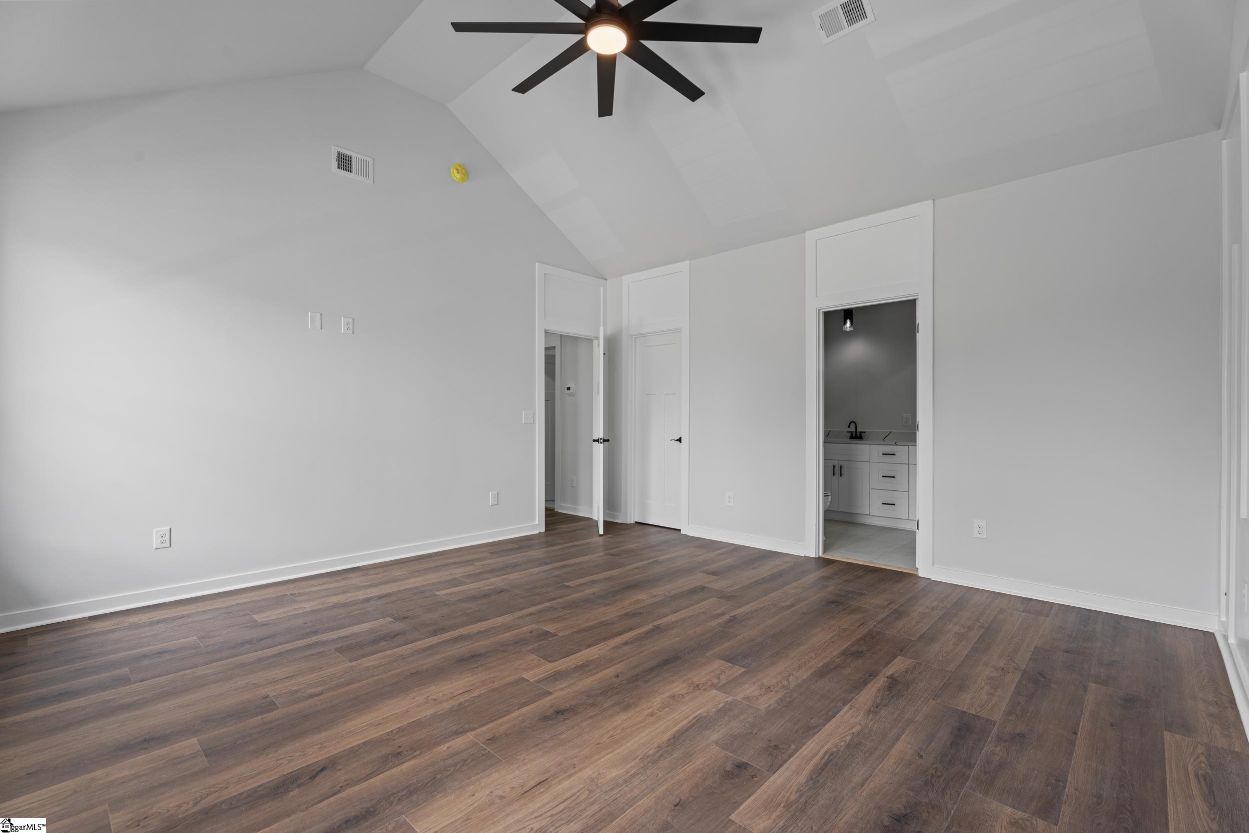 31 Gentry Street Greenville, SC 29611-4051