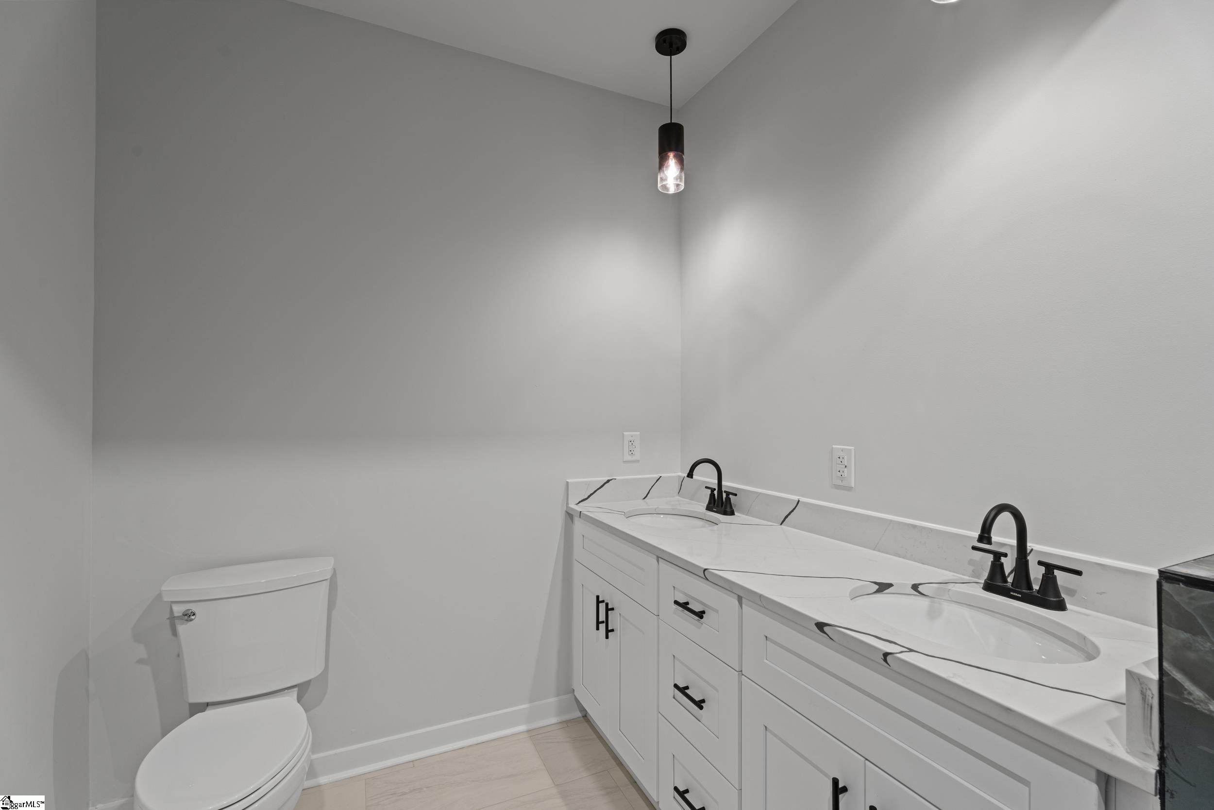 31 Gentry Street Greenville, SC 29611-4051