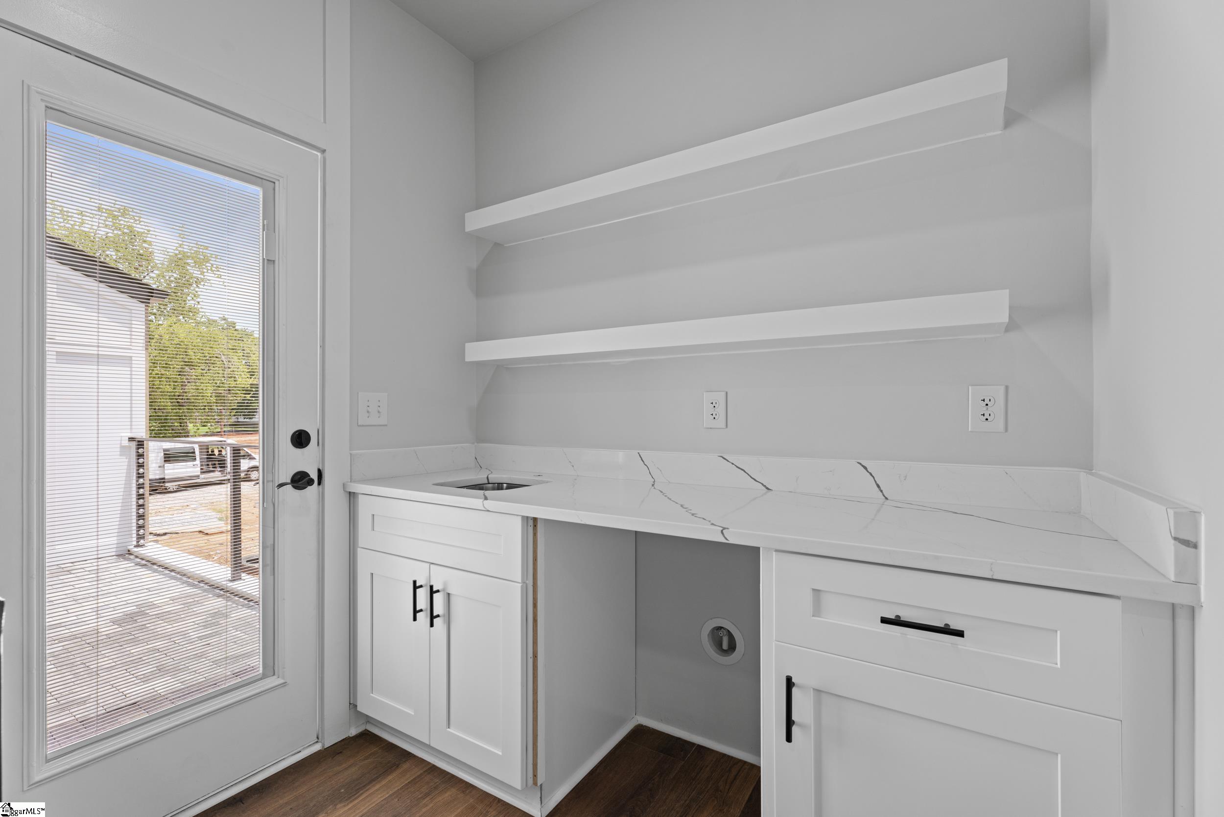 31 Gentry Street Greenville, SC 29611-4051