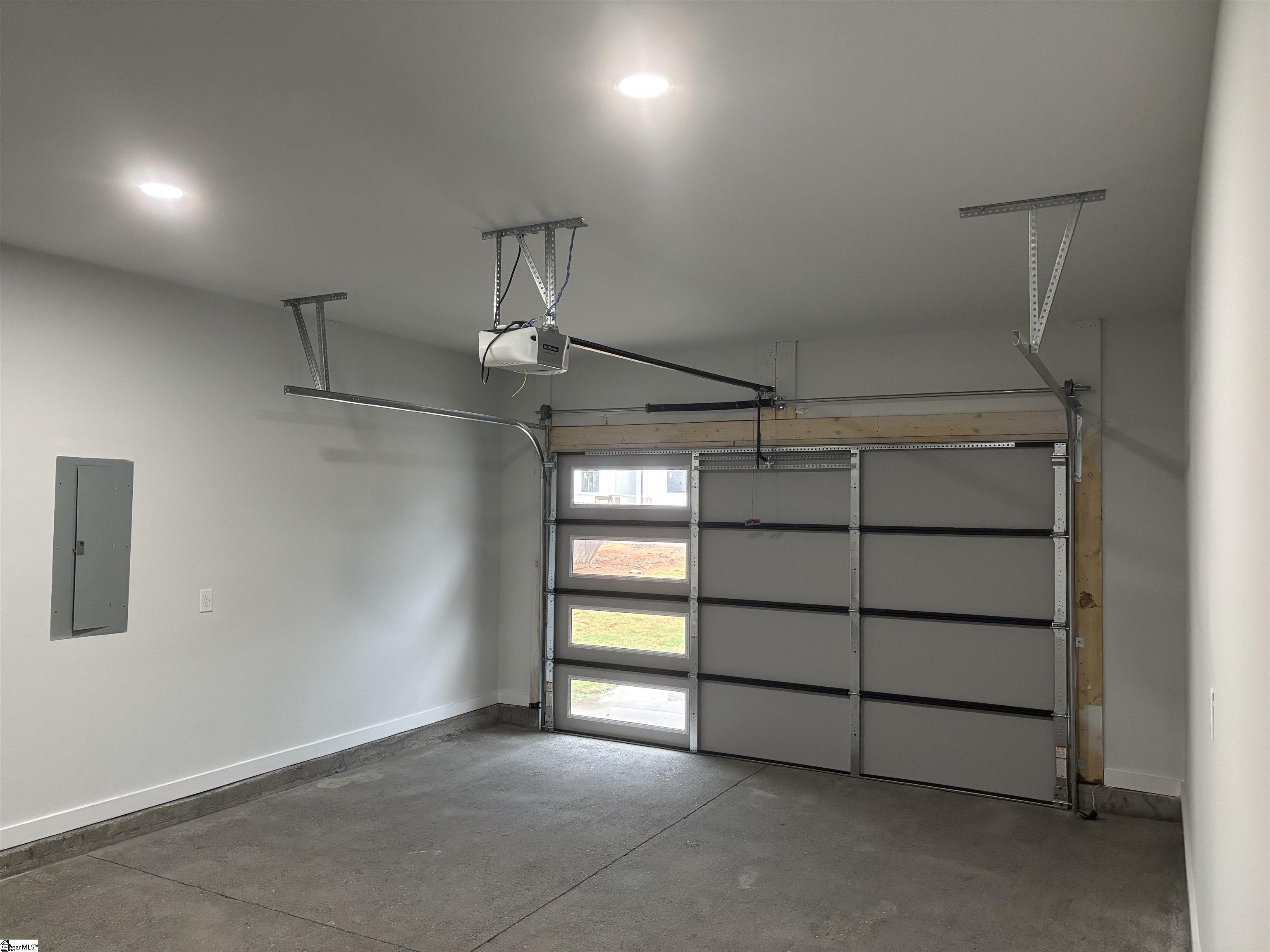 31 Gentry Street Greenville, SC 29611-4051