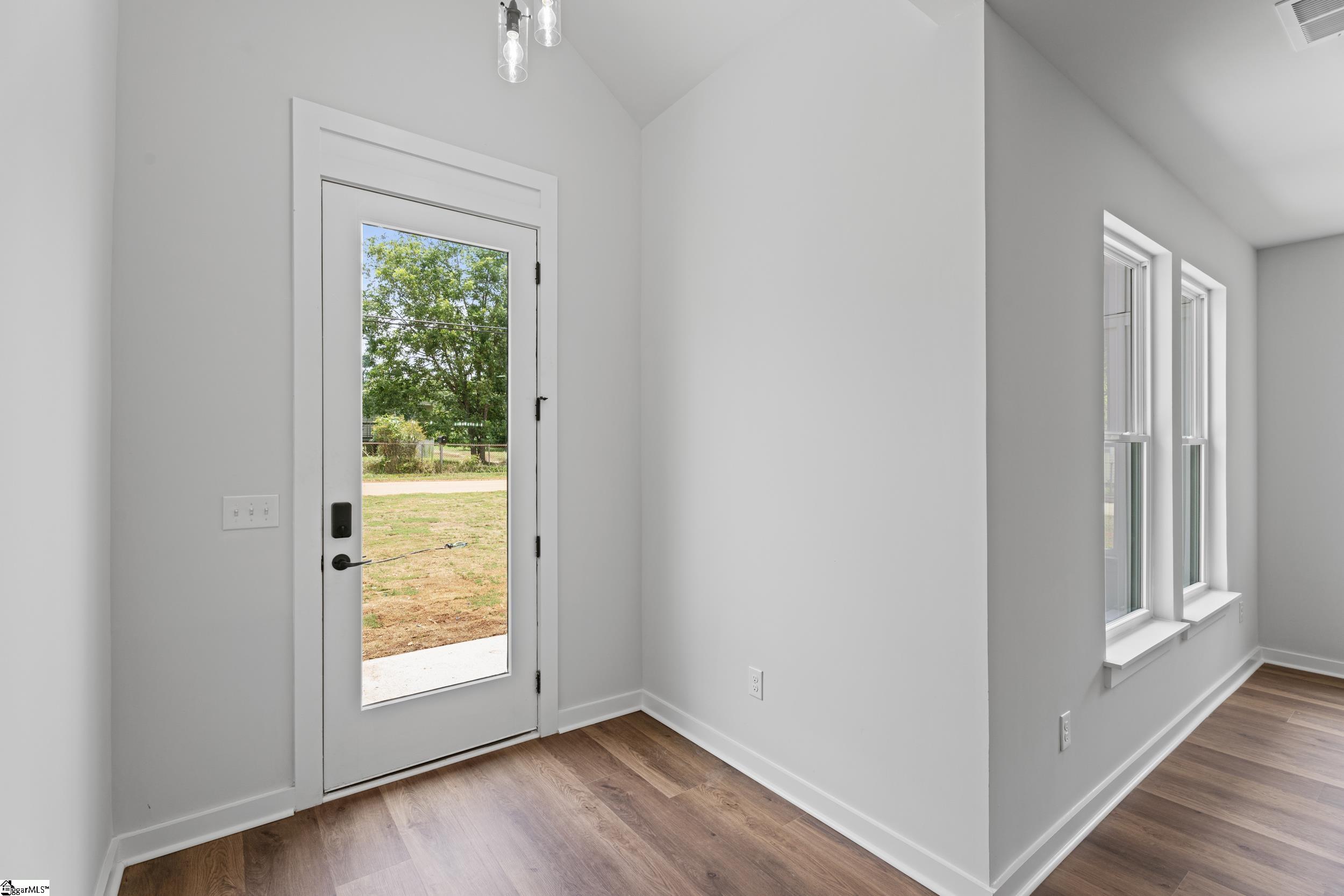 31 Gentry Street Greenville, SC 29611-4051