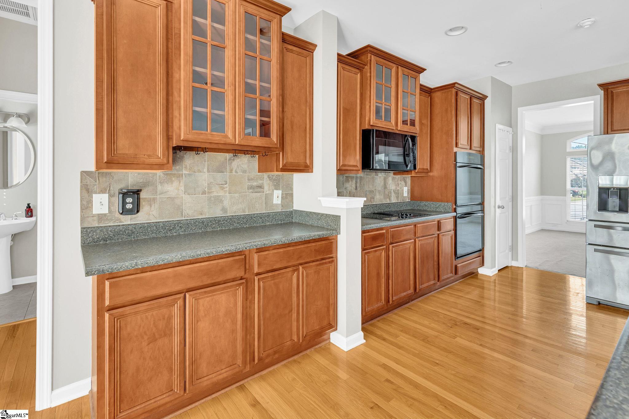 35 Ridgeleigh Way Simpsonville, SC 29681