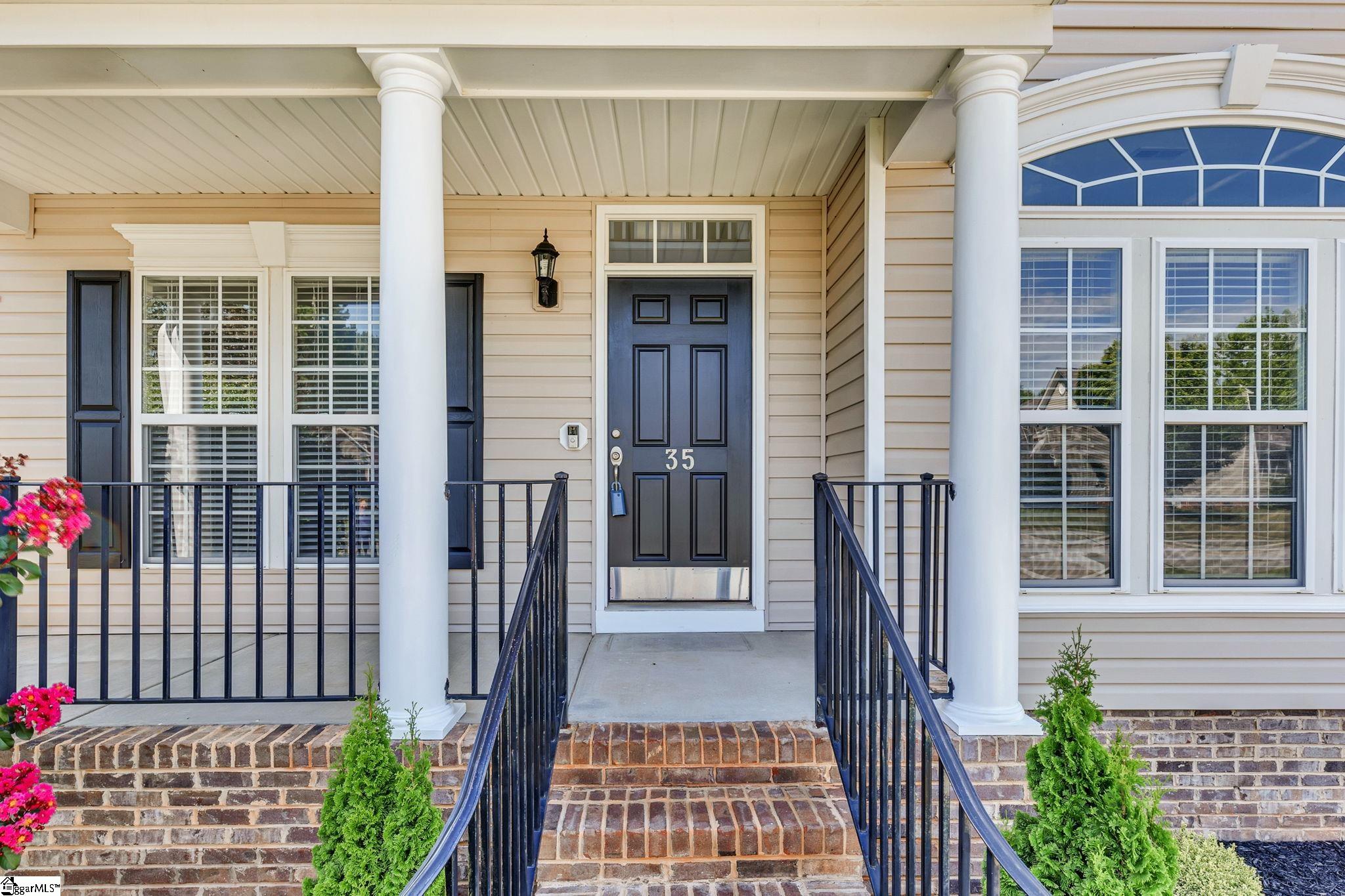 35 Ridgeleigh Way Simpsonville, SC 29681