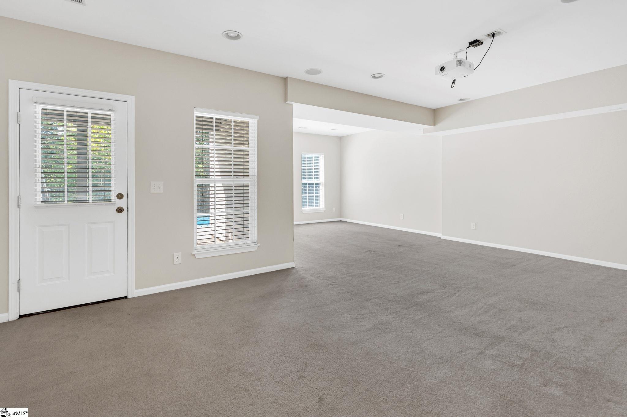 35 Ridgeleigh Way Simpsonville, SC 29681