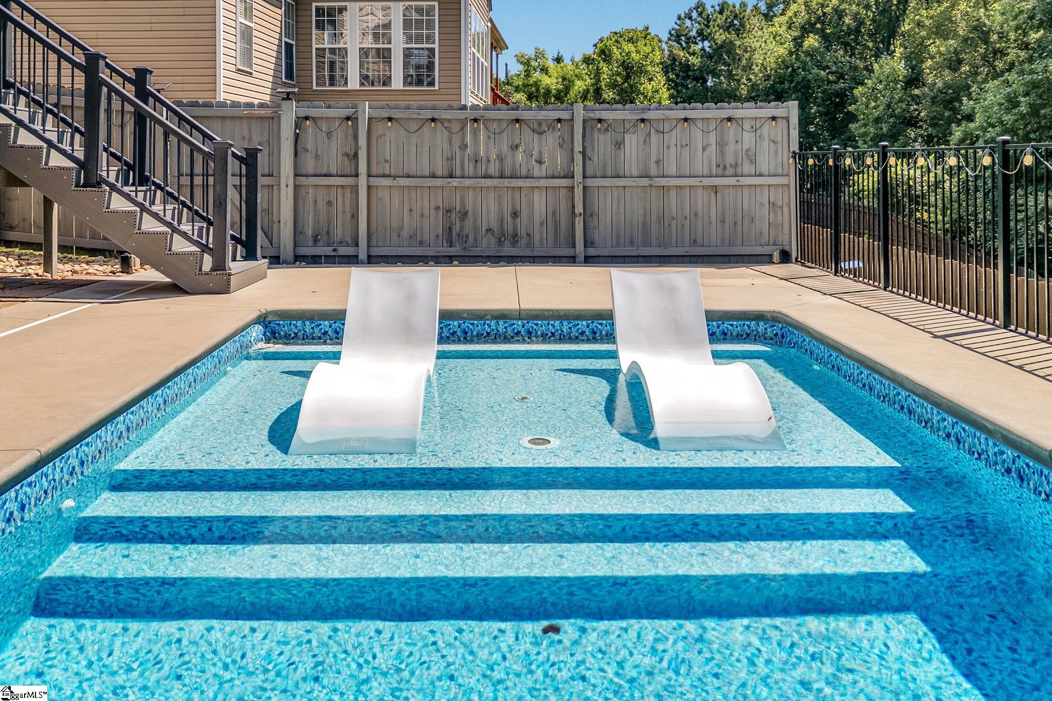 35 Ridgeleigh Way Simpsonville, SC 29681