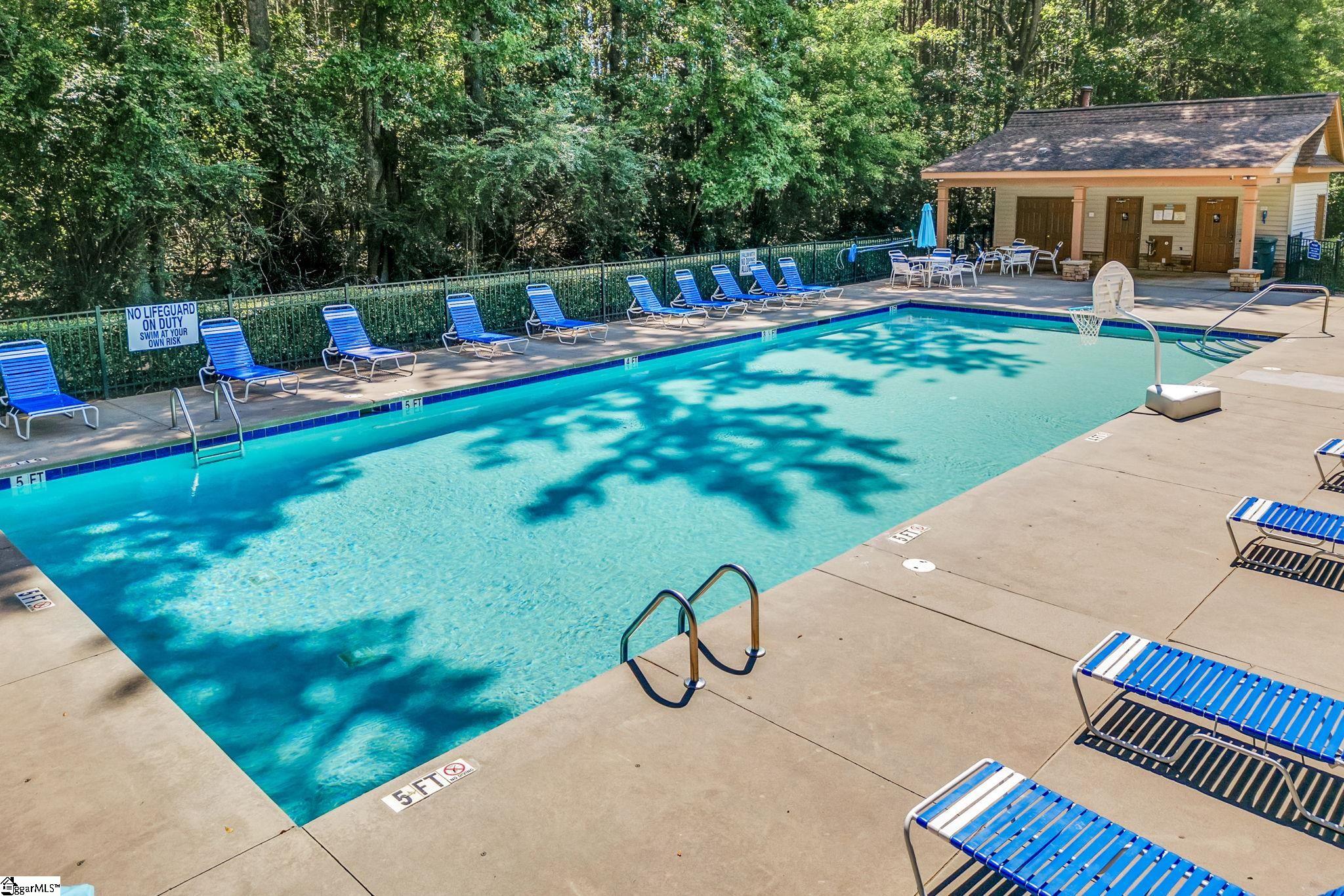 35 Ridgeleigh Way Simpsonville, SC 29681