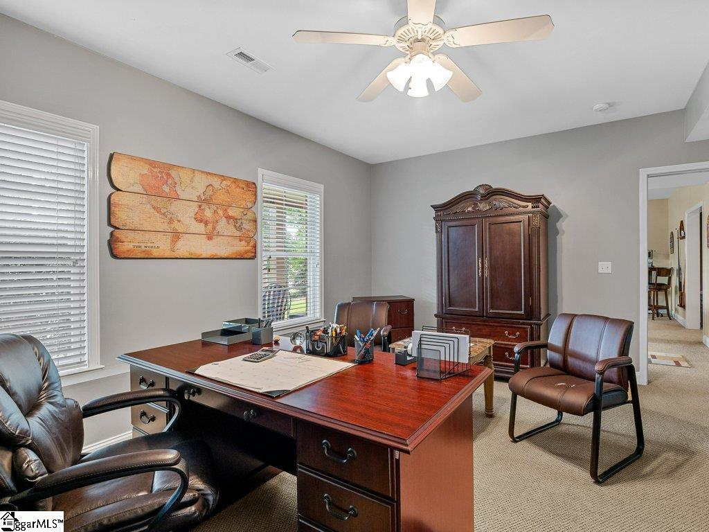 688 Mosswood Lane Spartanburg, SC 29301