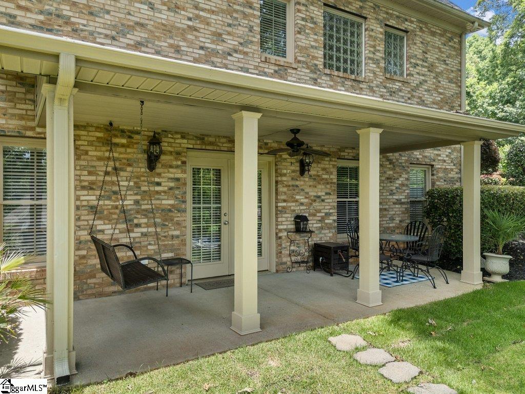 688 Mosswood Lane Spartanburg, SC 29301