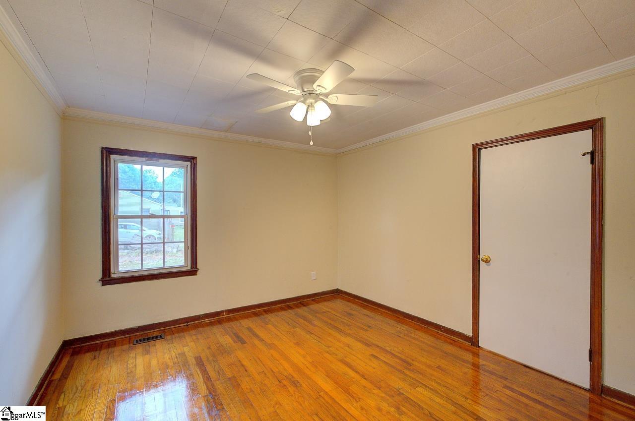 107 Hillside Drive Anderson, SC 29625