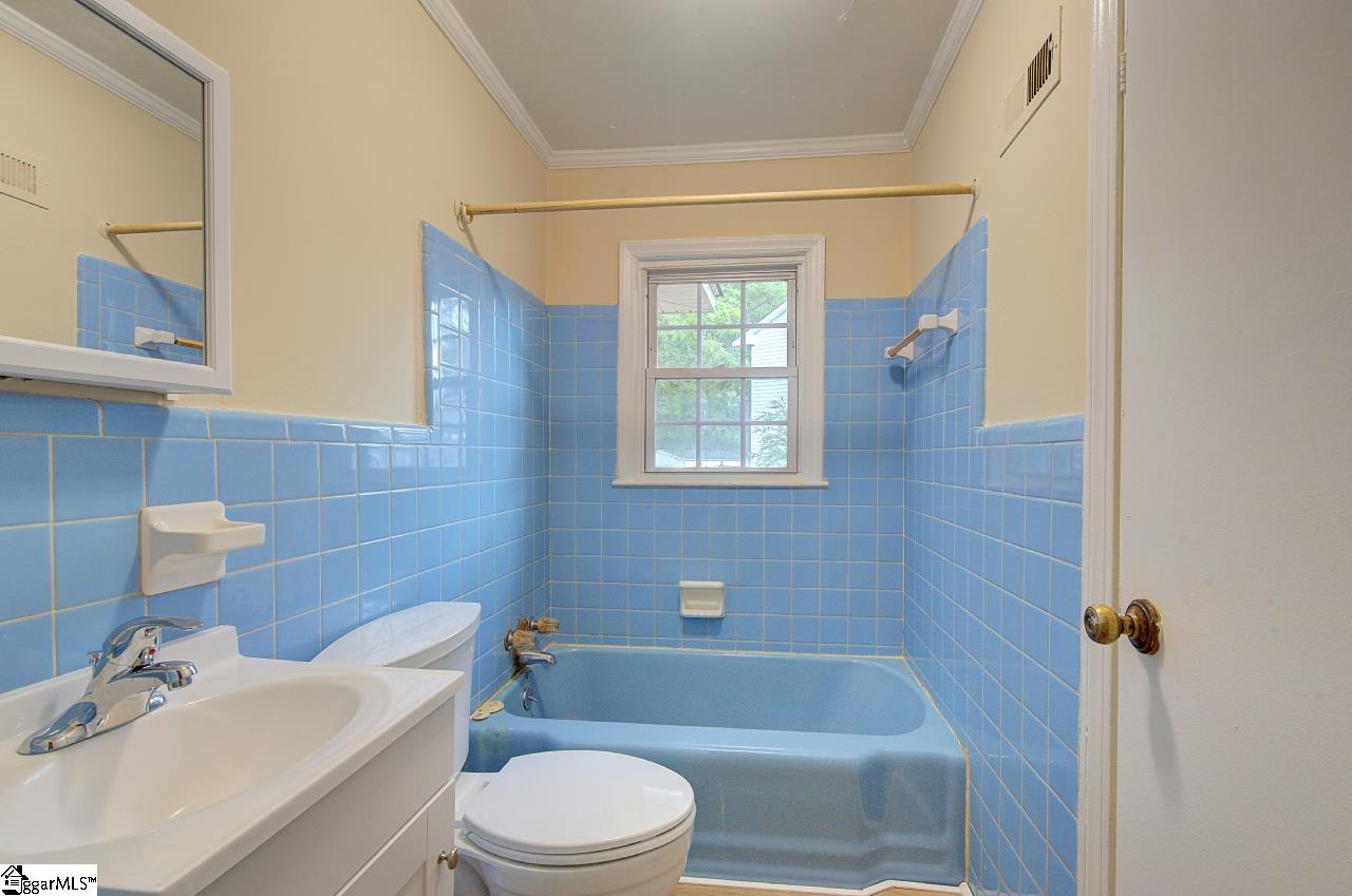107 Hillside Drive Anderson, SC 29625