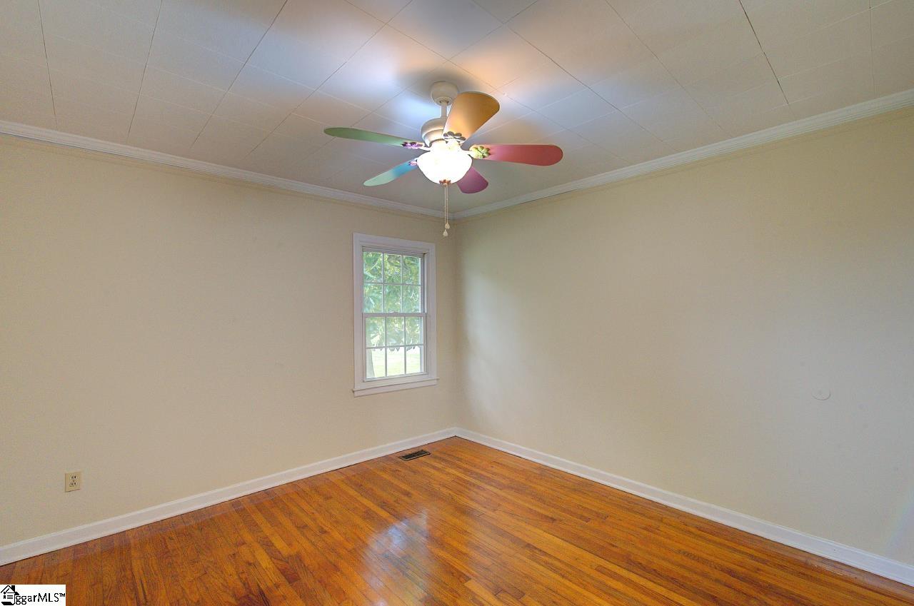 107 Hillside Drive Anderson, SC 29625