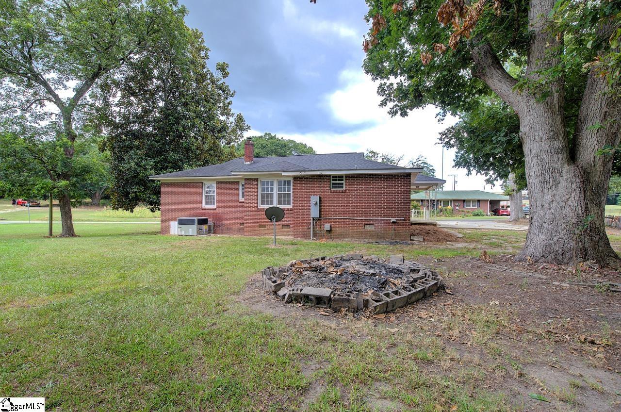 107 Hillside Drive Anderson, SC 29625