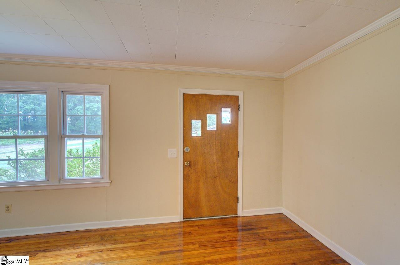 107 Hillside Drive Anderson, SC 29625