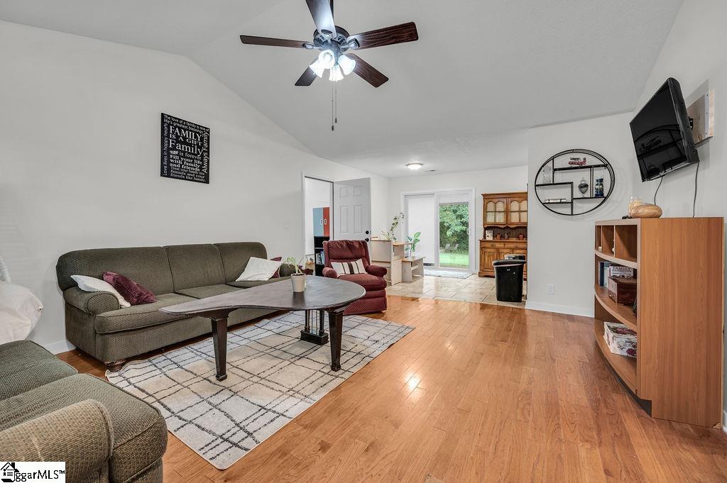 620 Piedmont Golf Course Road Piedmont, SC 29673