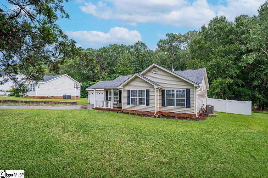 620 Piedmont Golf Course Road Piedmont, SC 29673