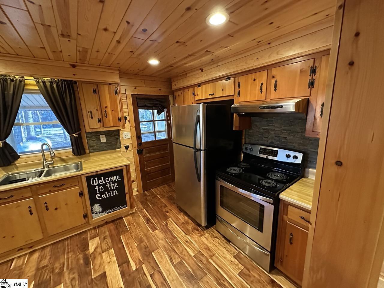 114 Pipe Line Lane Cleveland, SC 29635