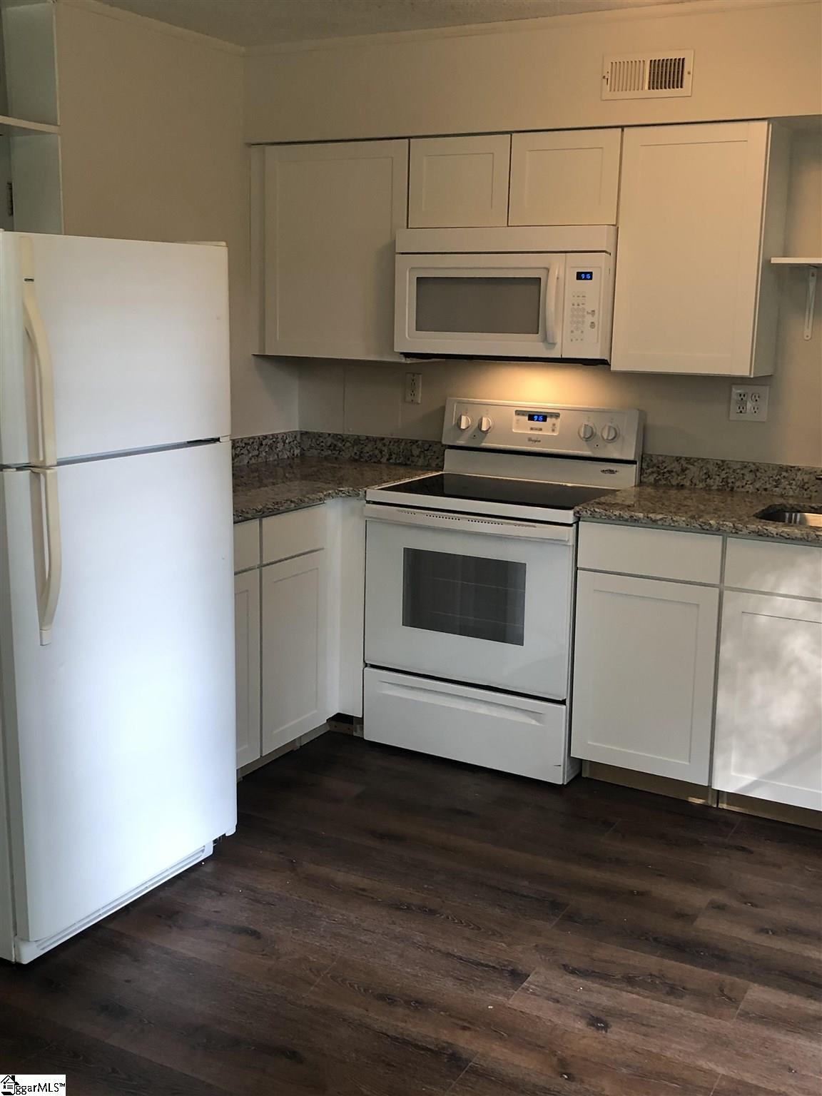 27 Faris Circle Greenville, SC 29605