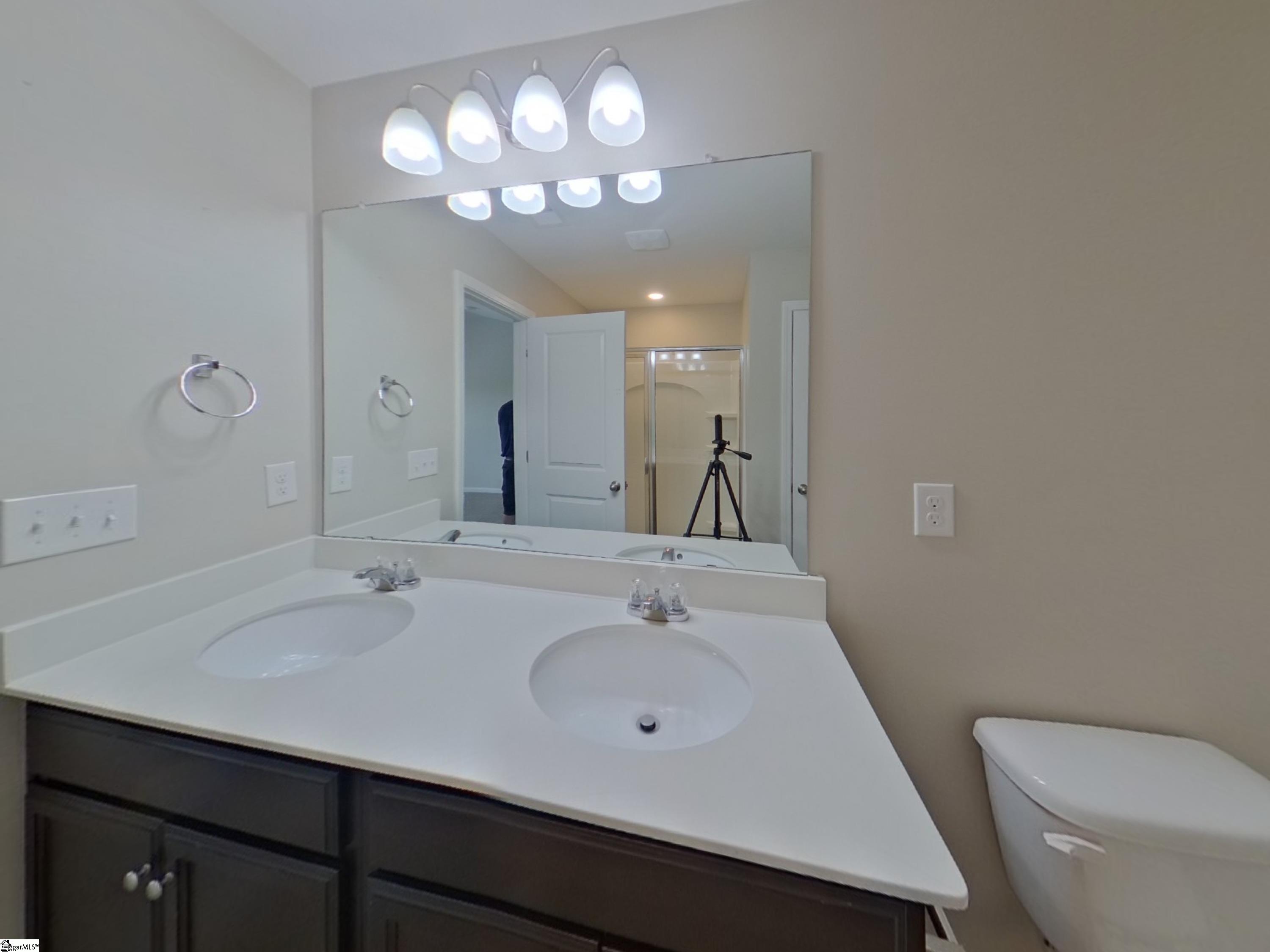 260 Miller Drive Woodruff, SC 29388-9363