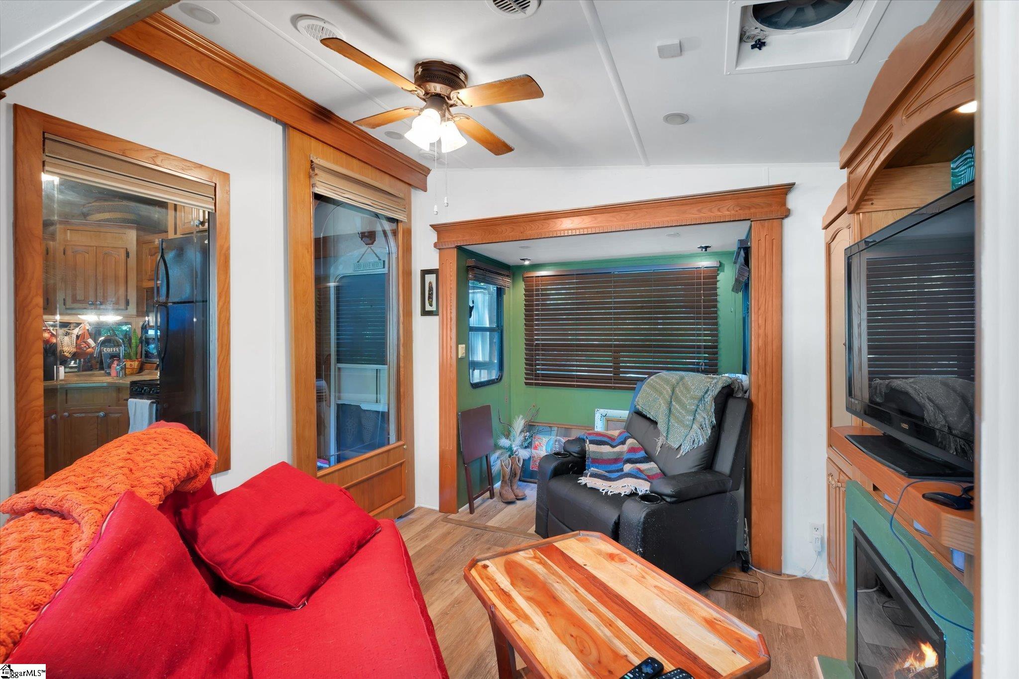522 Loop Circle Westminster, SC 29693-5644