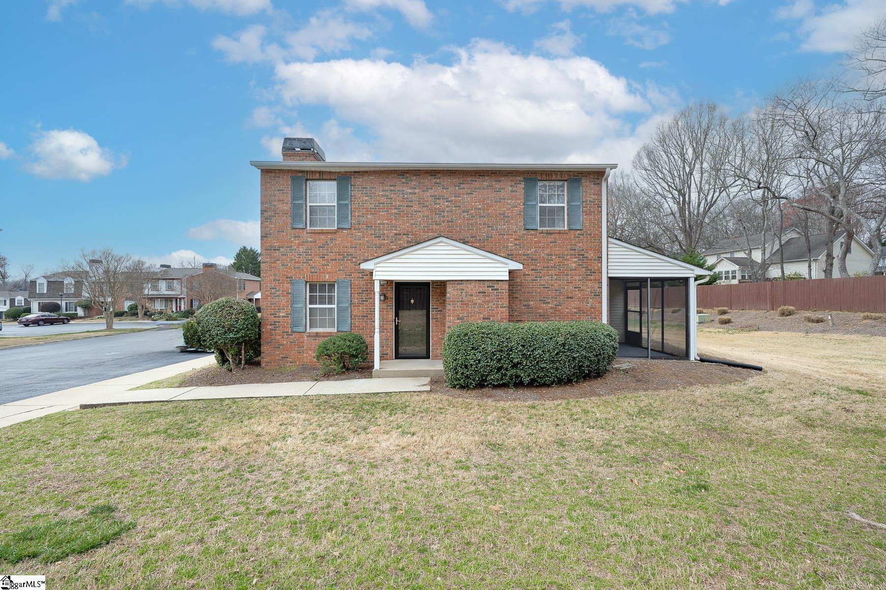 97 Jamestowne Way Taylors, SC 29687