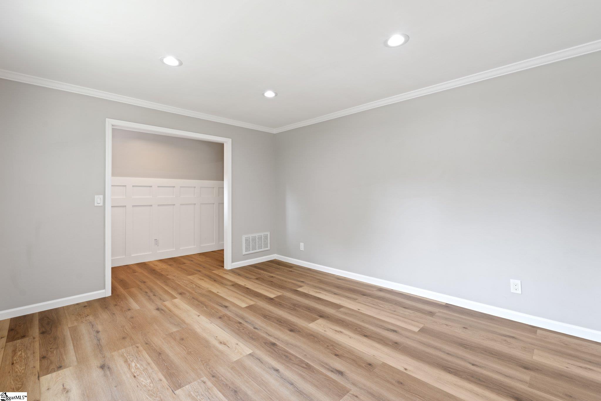 12 Burlwood Court Taylors, SC 29687