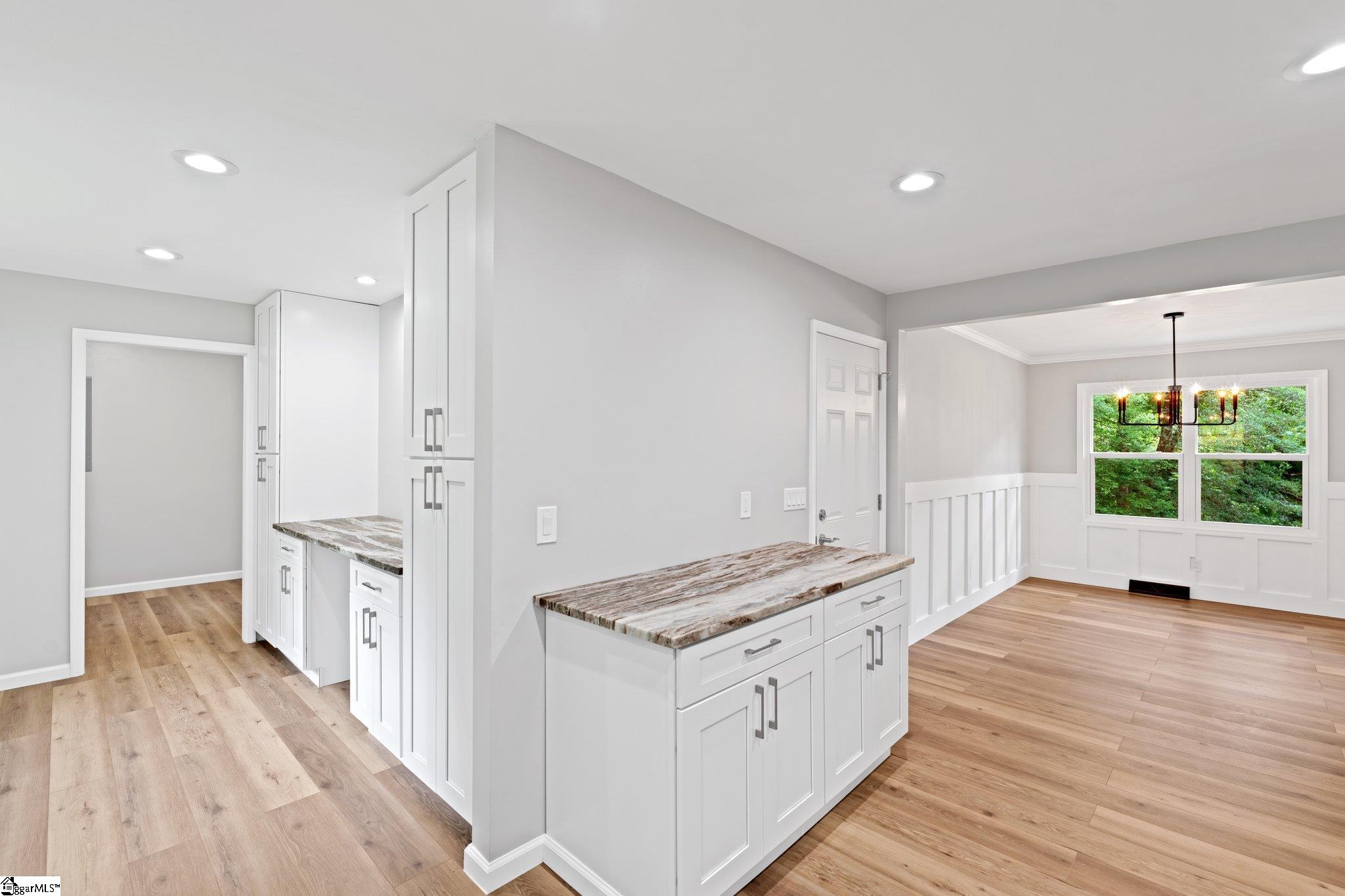 12 Burlwood Court Taylors, SC 29687