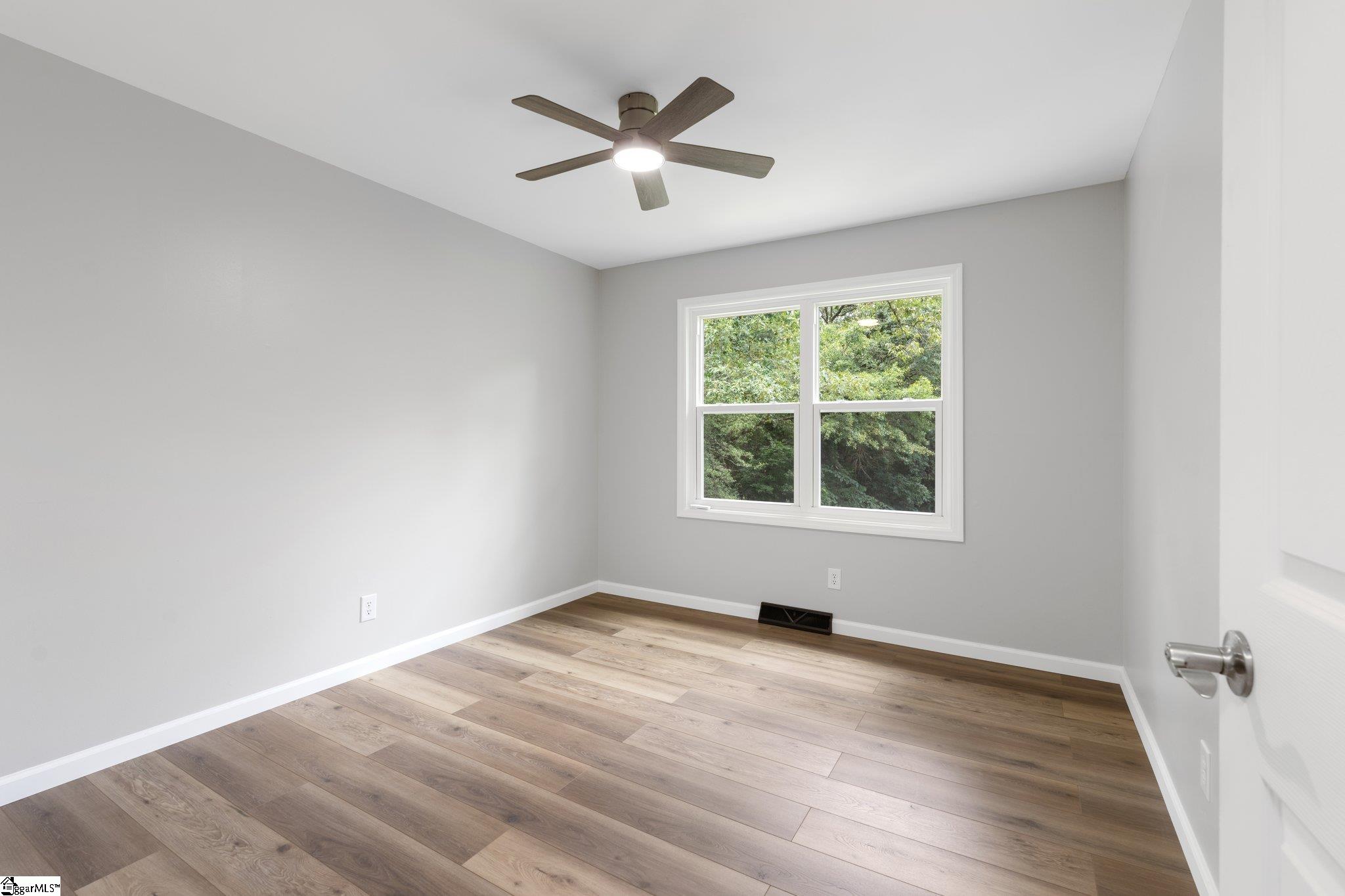 12 Burlwood Court Taylors, SC 29687