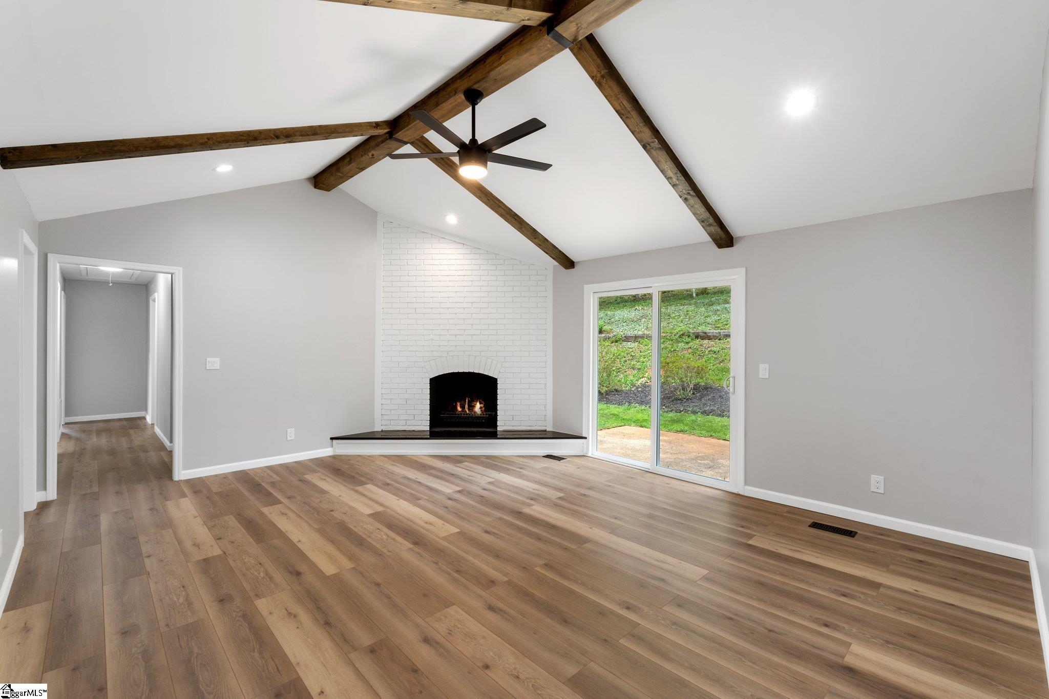 12 Burlwood Court Taylors, SC 29687