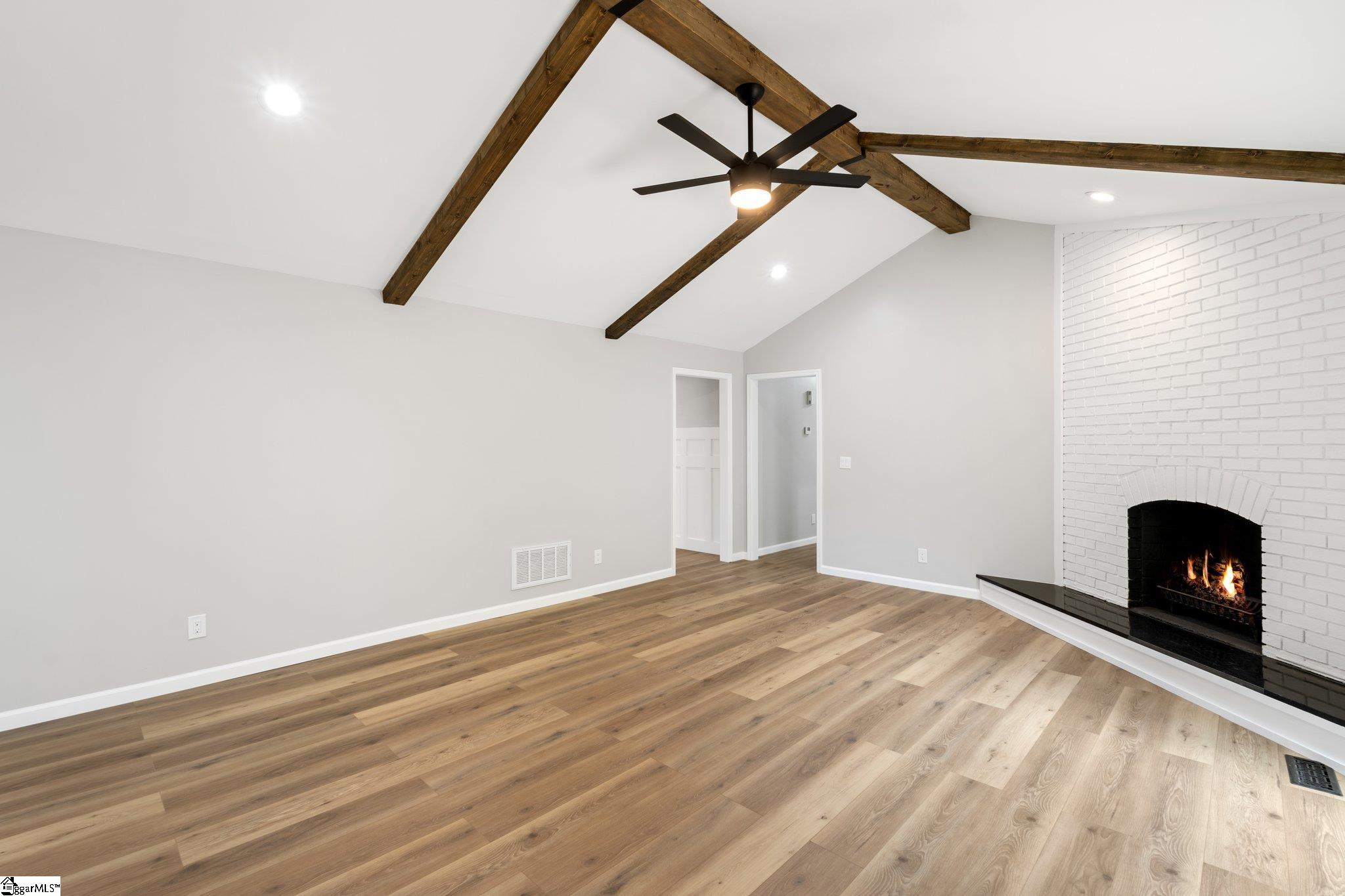 12 Burlwood Court Taylors, SC 29687