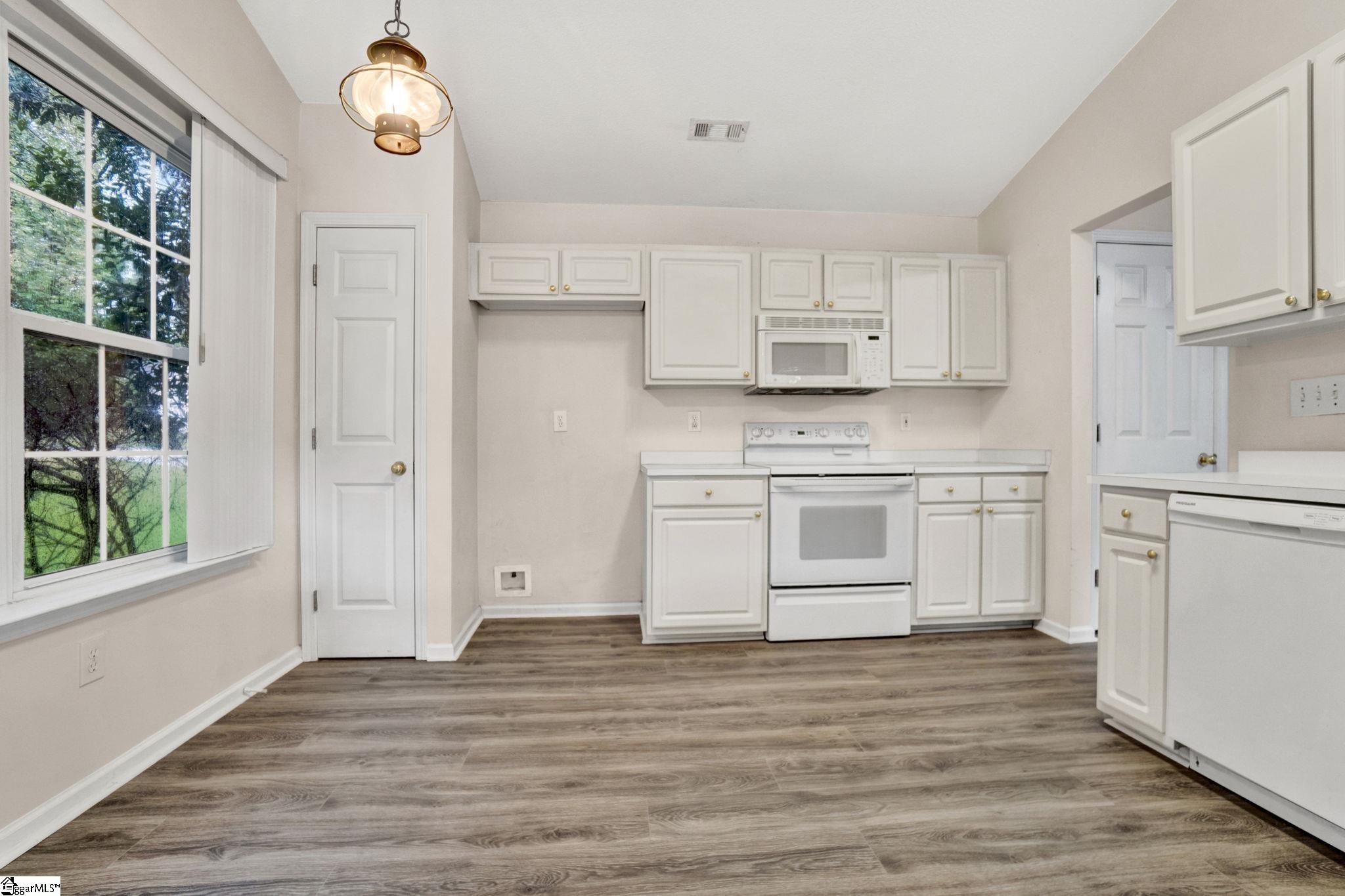 300 Turnbridge Trail Simpsonville, SC 29680