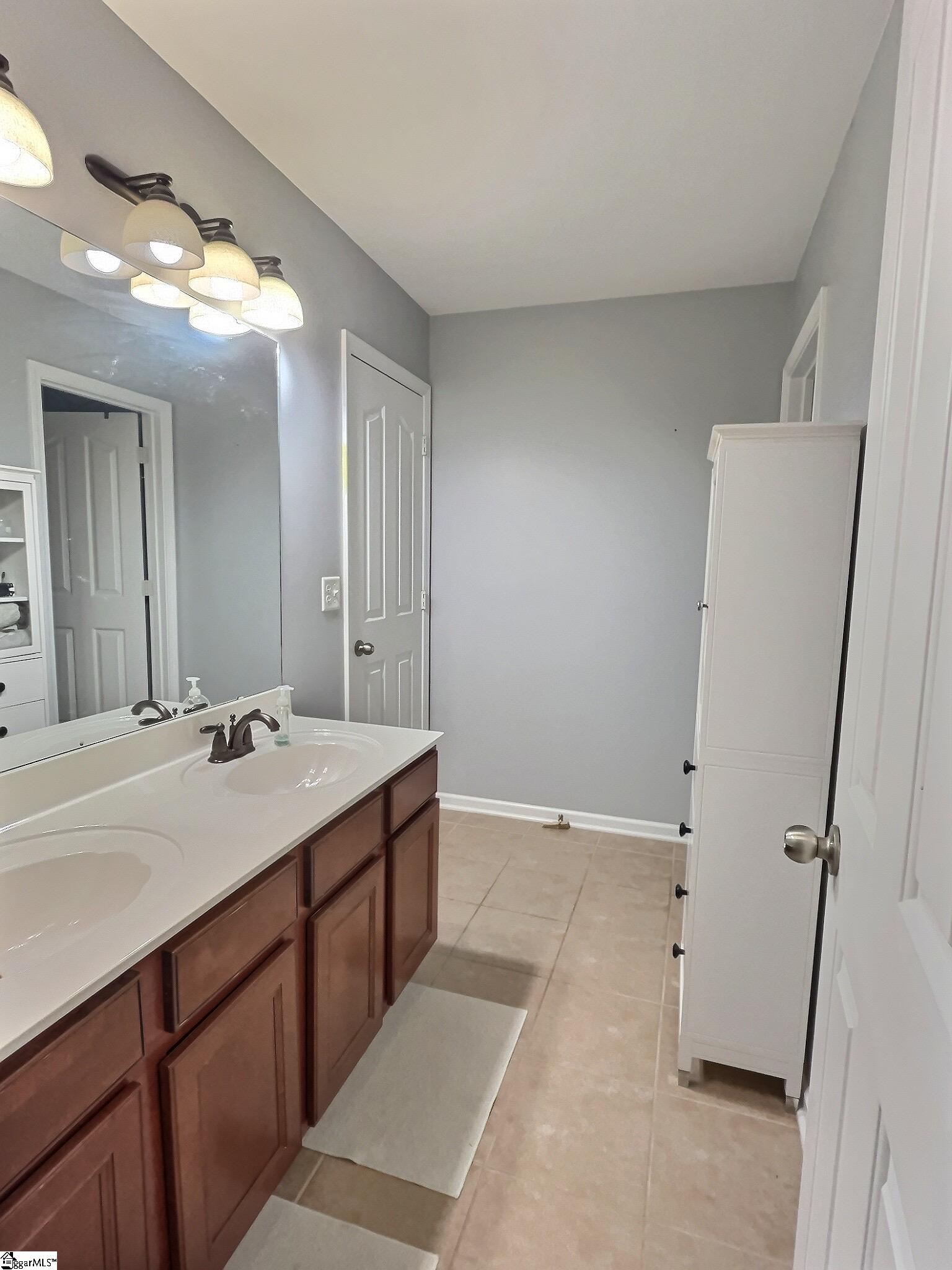 200 Horsepen Way Simpsonville, SC 29681
