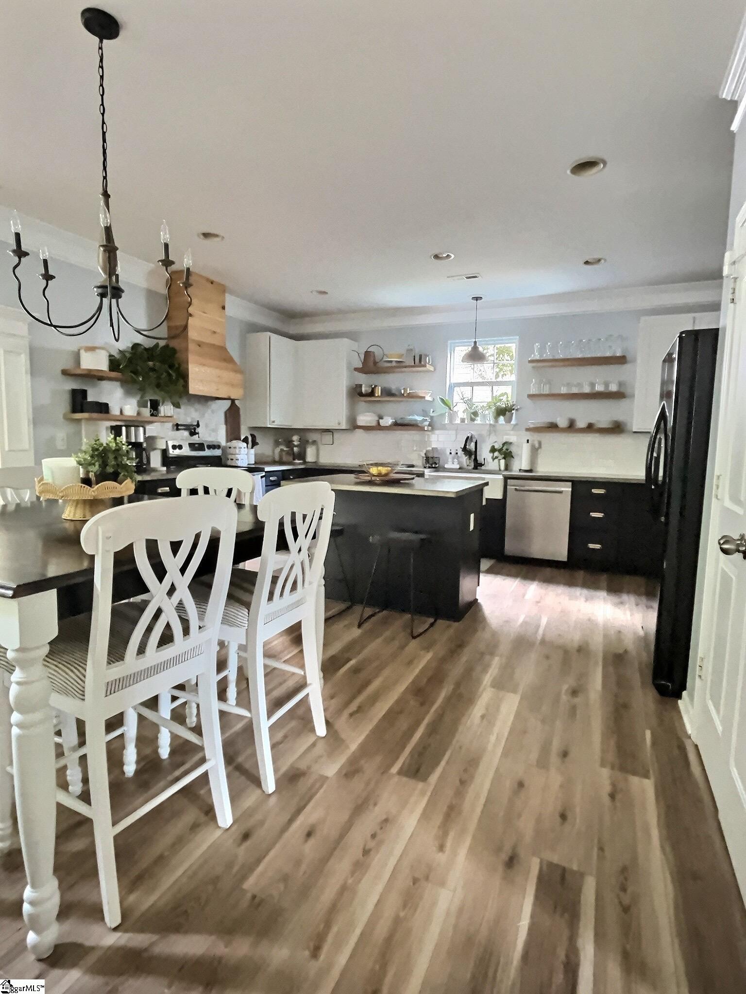 200 Horsepen Way Simpsonville, SC 29681