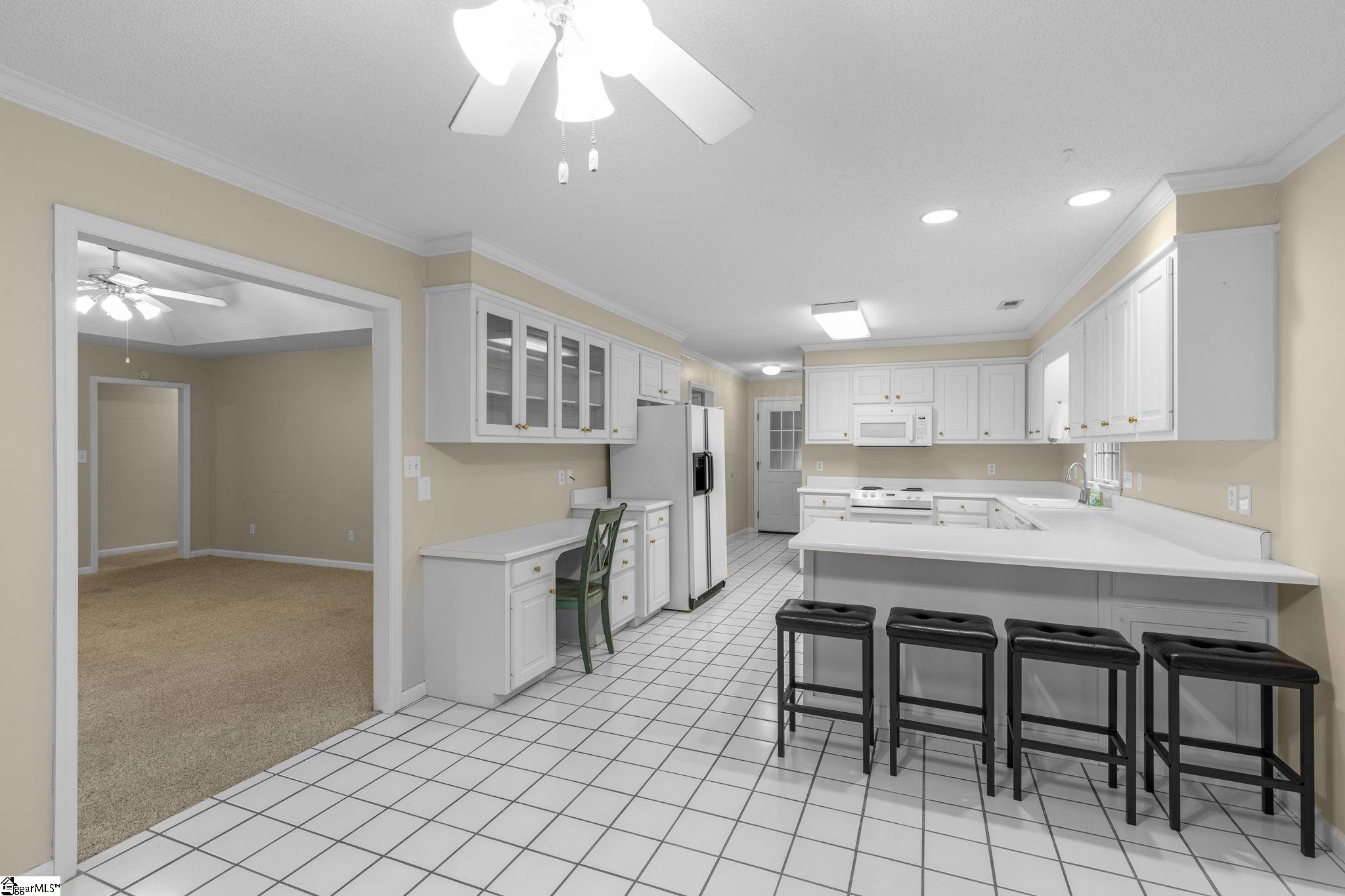 16 Arbours West Lane Moore, SC 29369