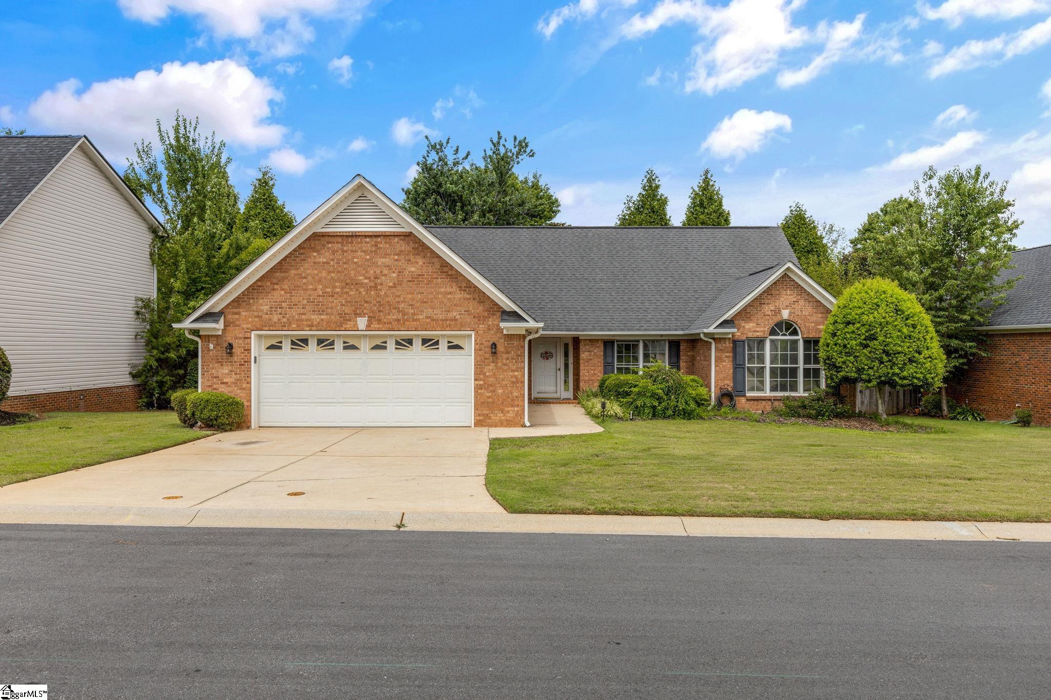 16 Arbours West Lane Moore, SC 29369
