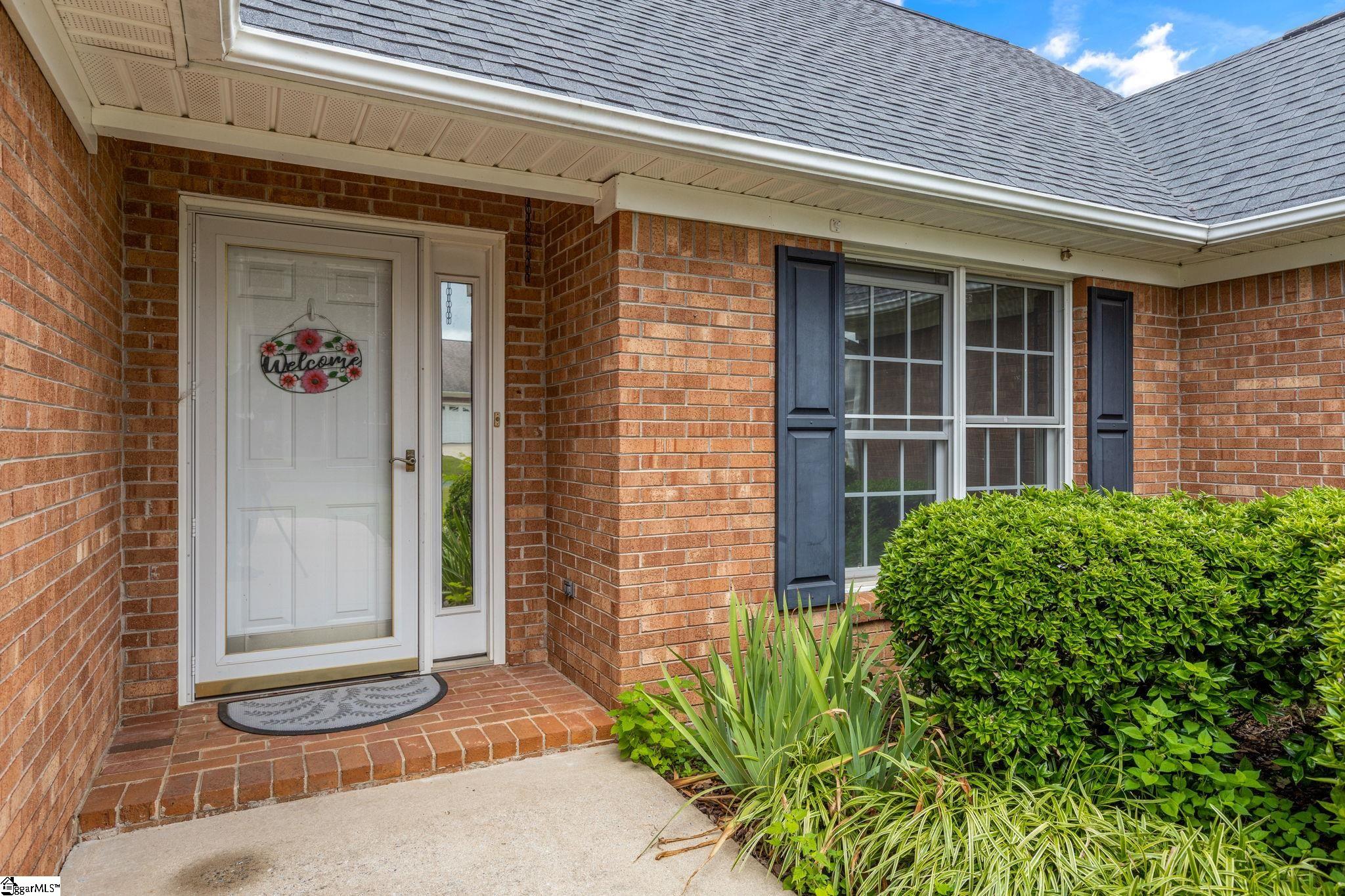 16 Arbours West Lane Moore, SC 29369