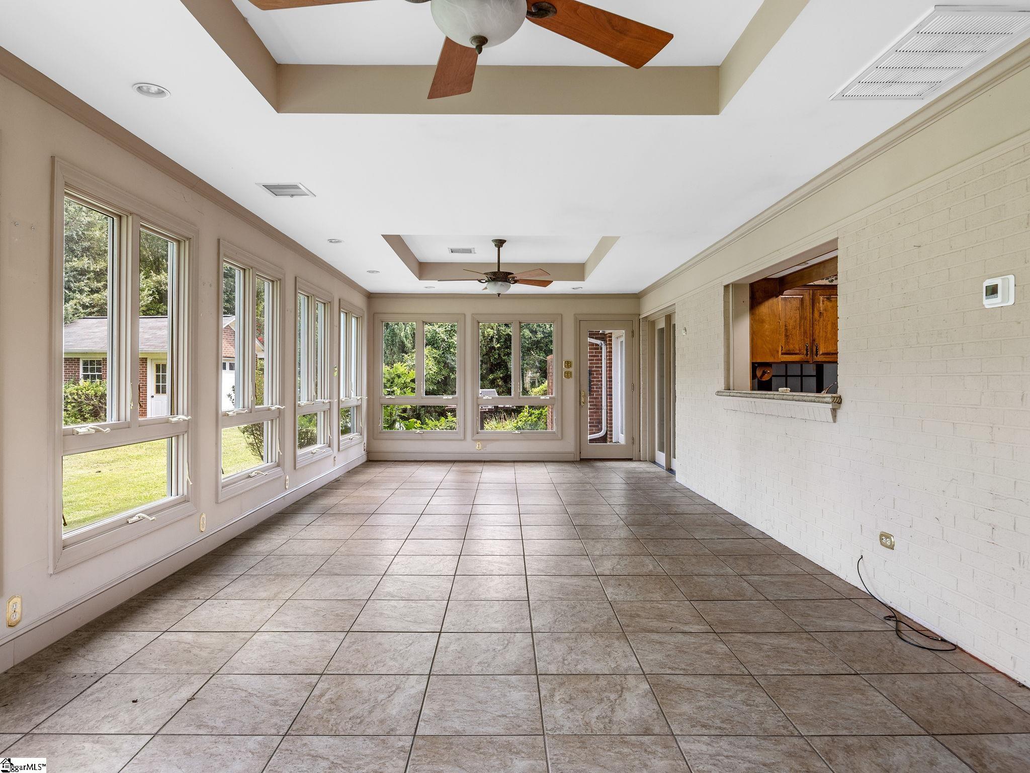 107 Gable Court Spartanburg, SC 29307-224