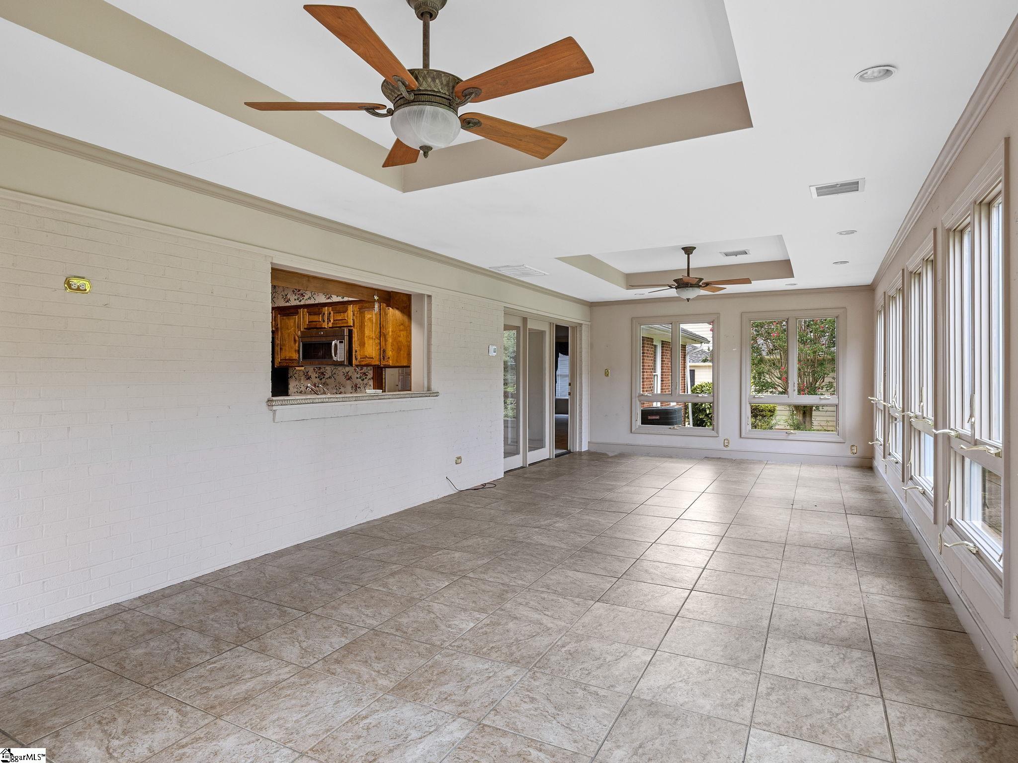 107 Gable Court Spartanburg, SC 29307-224