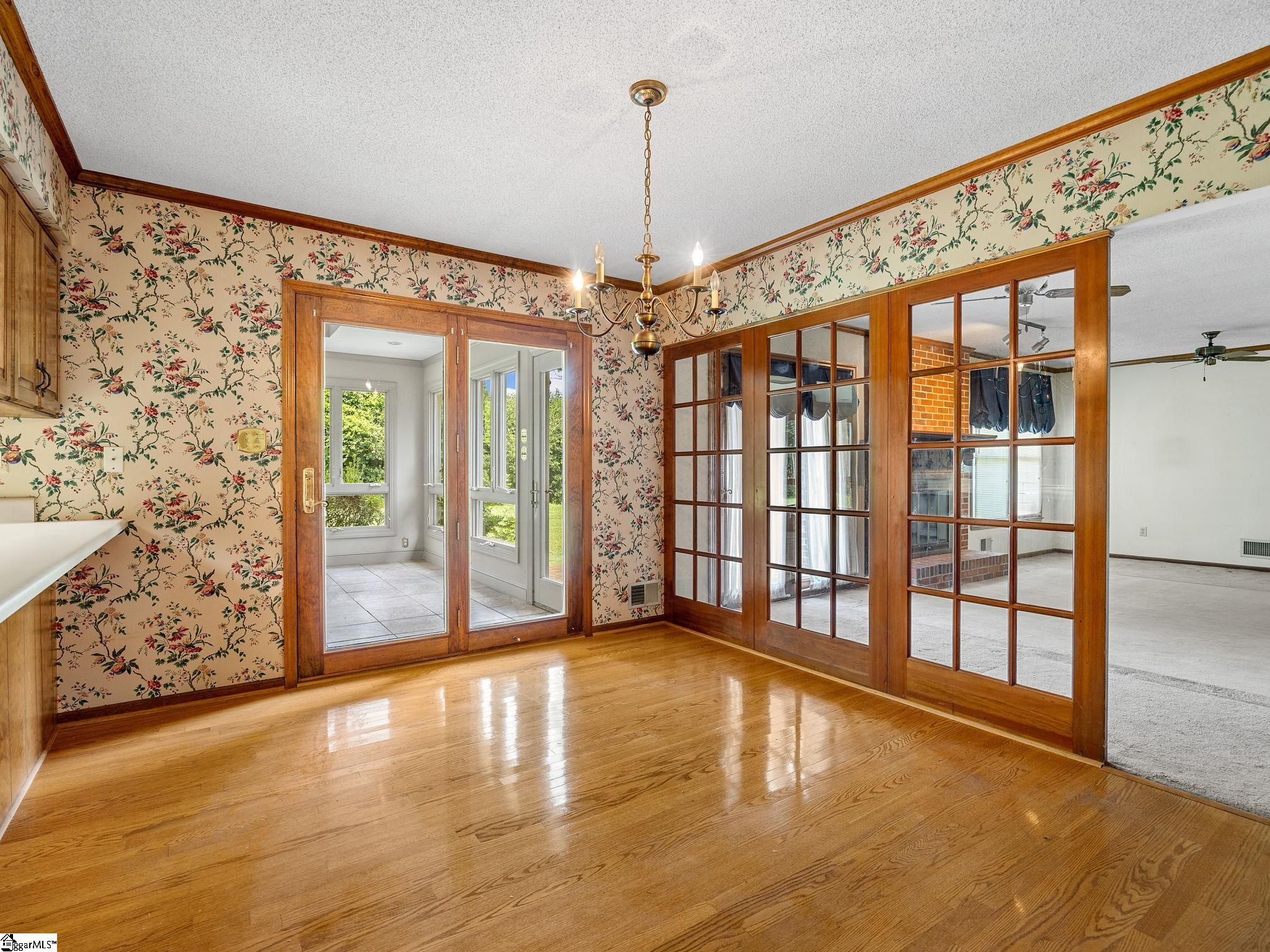 107 Gable Court Spartanburg, SC 29307-224