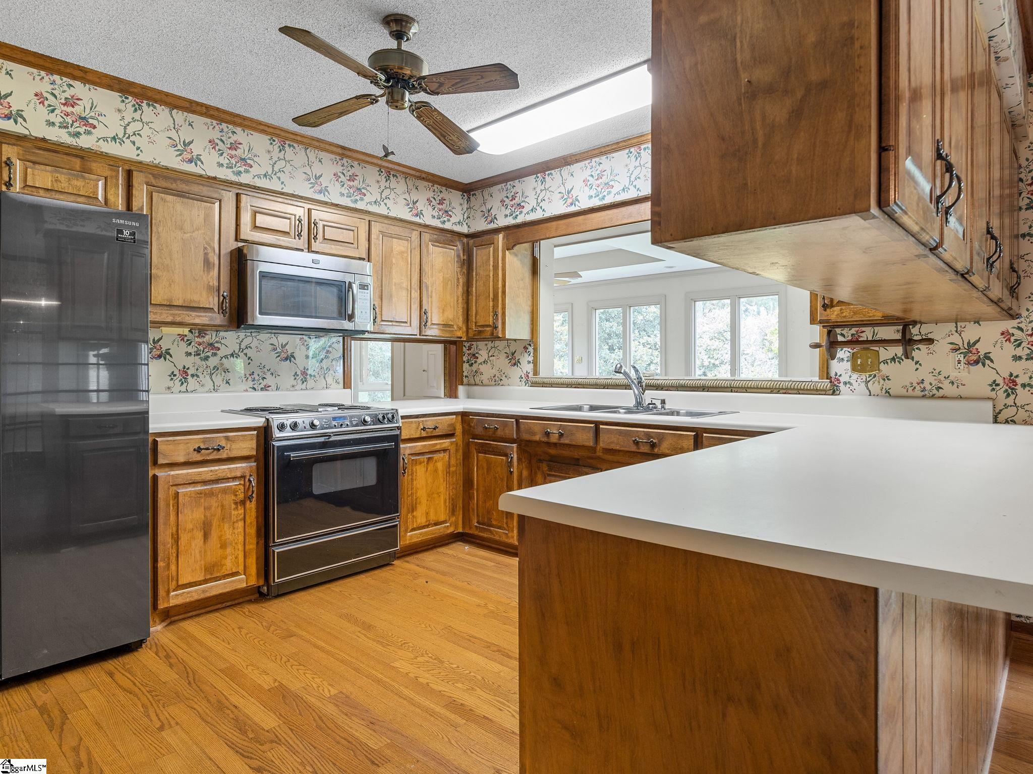 107 Gable Court Spartanburg, SC 29307-224