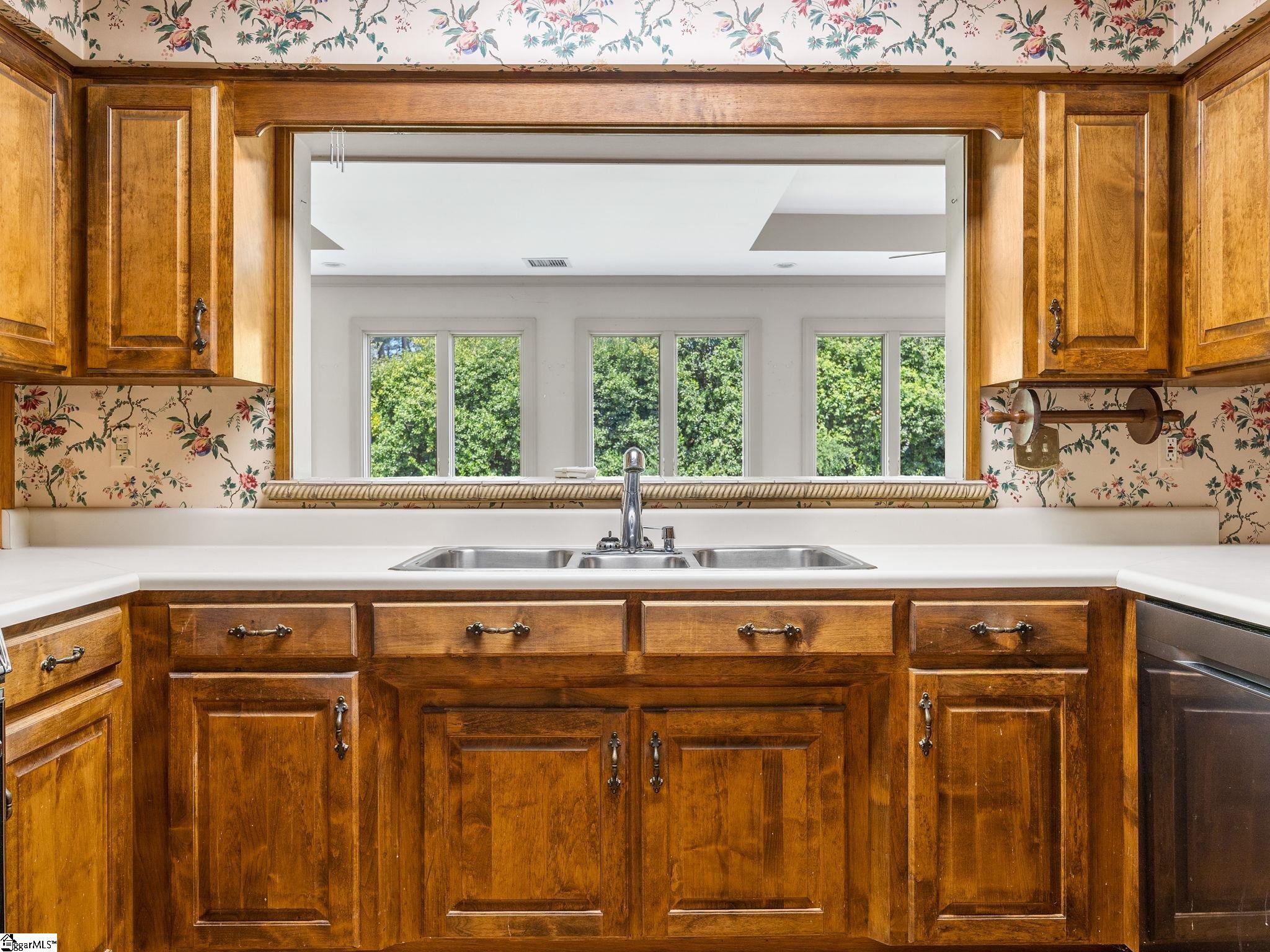107 Gable Court Spartanburg, SC 29307-224