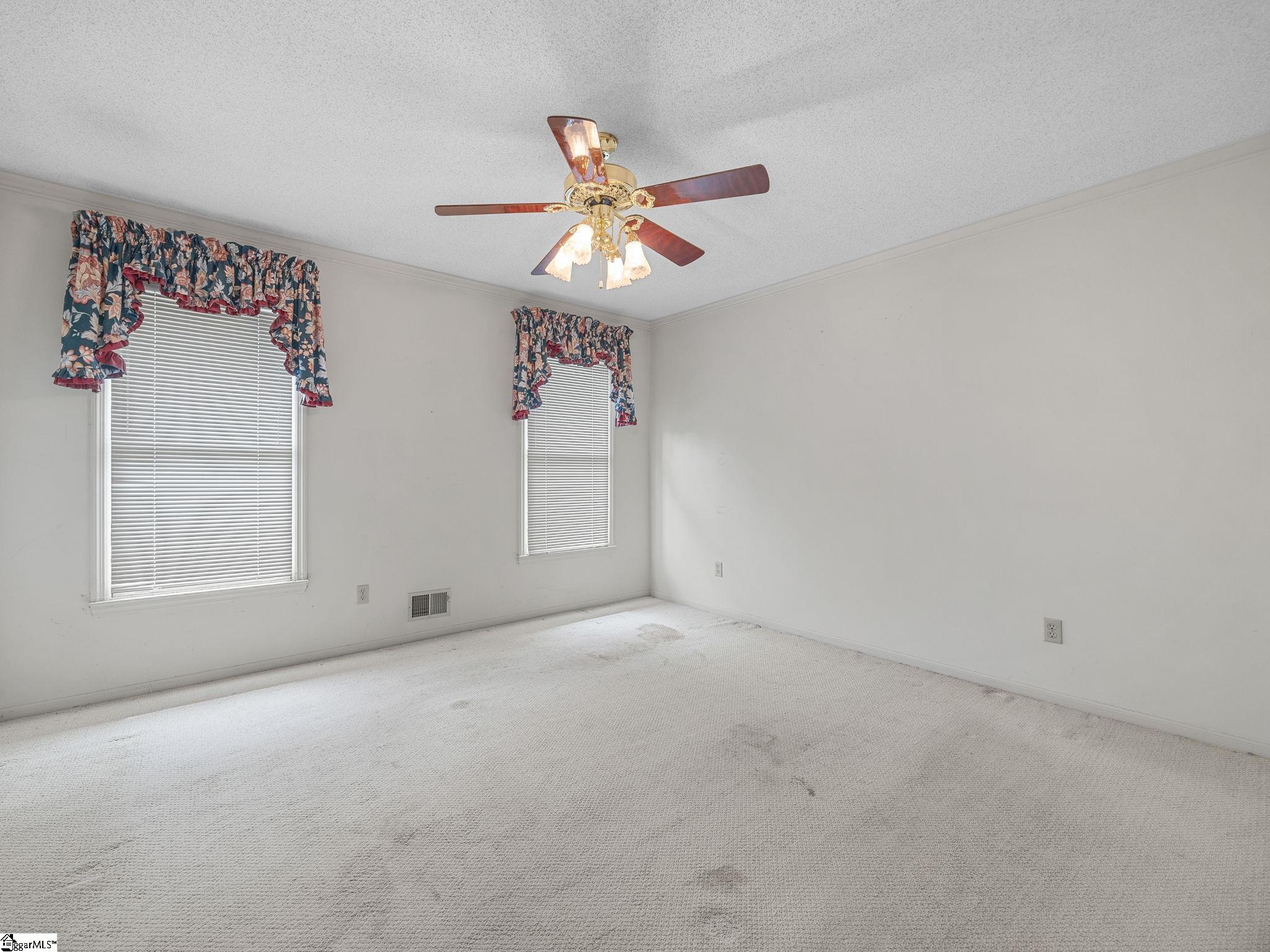 107 Gable Court Spartanburg, SC 29307-224
