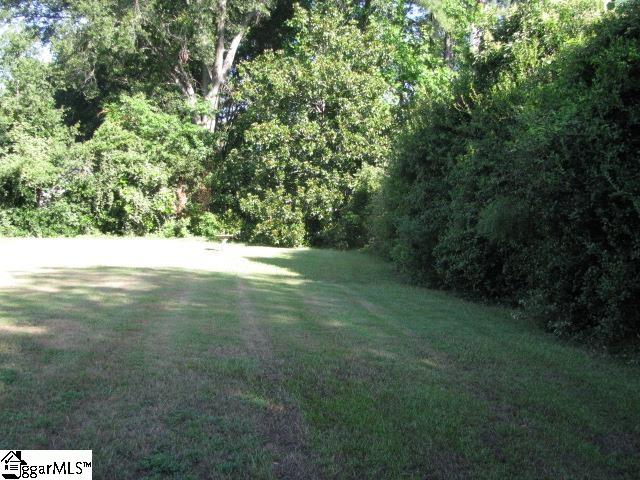 107 Gable Court Spartanburg, SC 29307-224