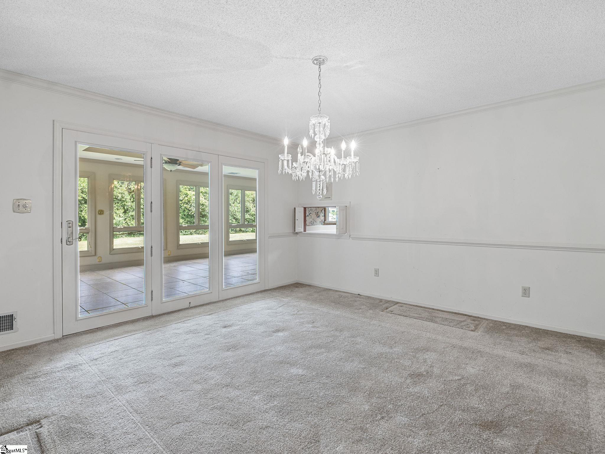 107 Gable Court Spartanburg, SC 29307-224