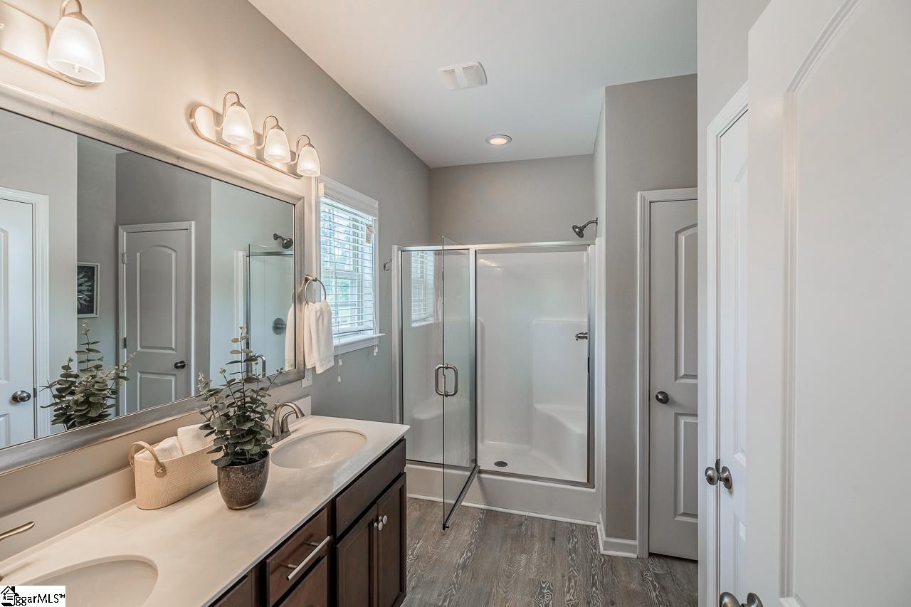 352 Avendell Drive Easley, SC 29642