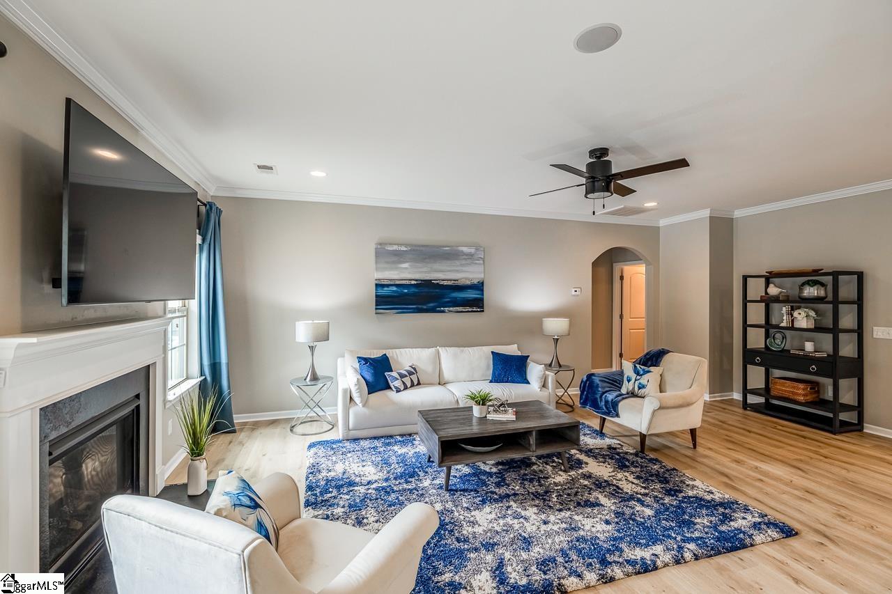 352 Avendell Drive Easley, SC 29642
